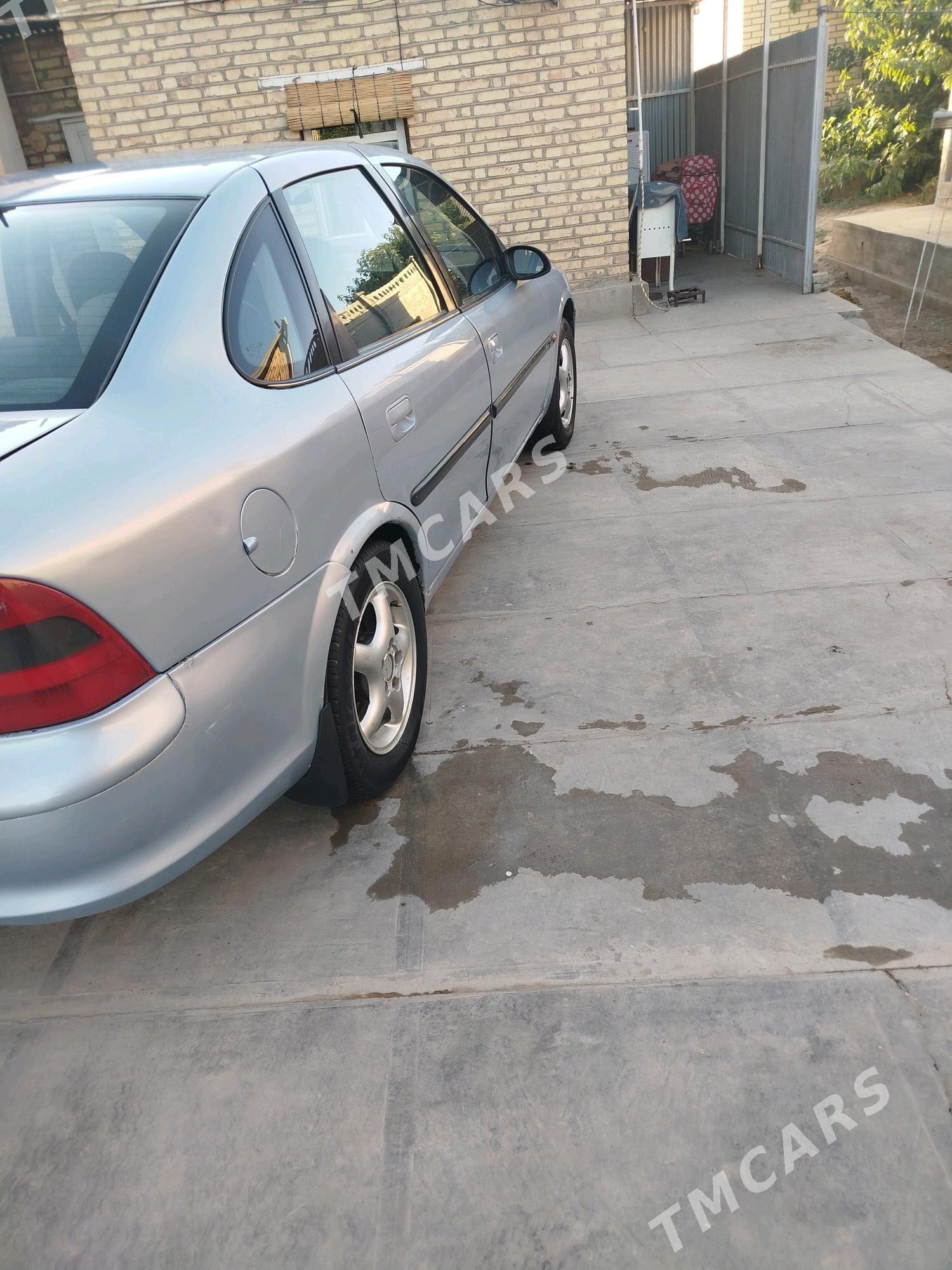 Opel Vectra 1997 - 32 000 TMT - Мары - img 6