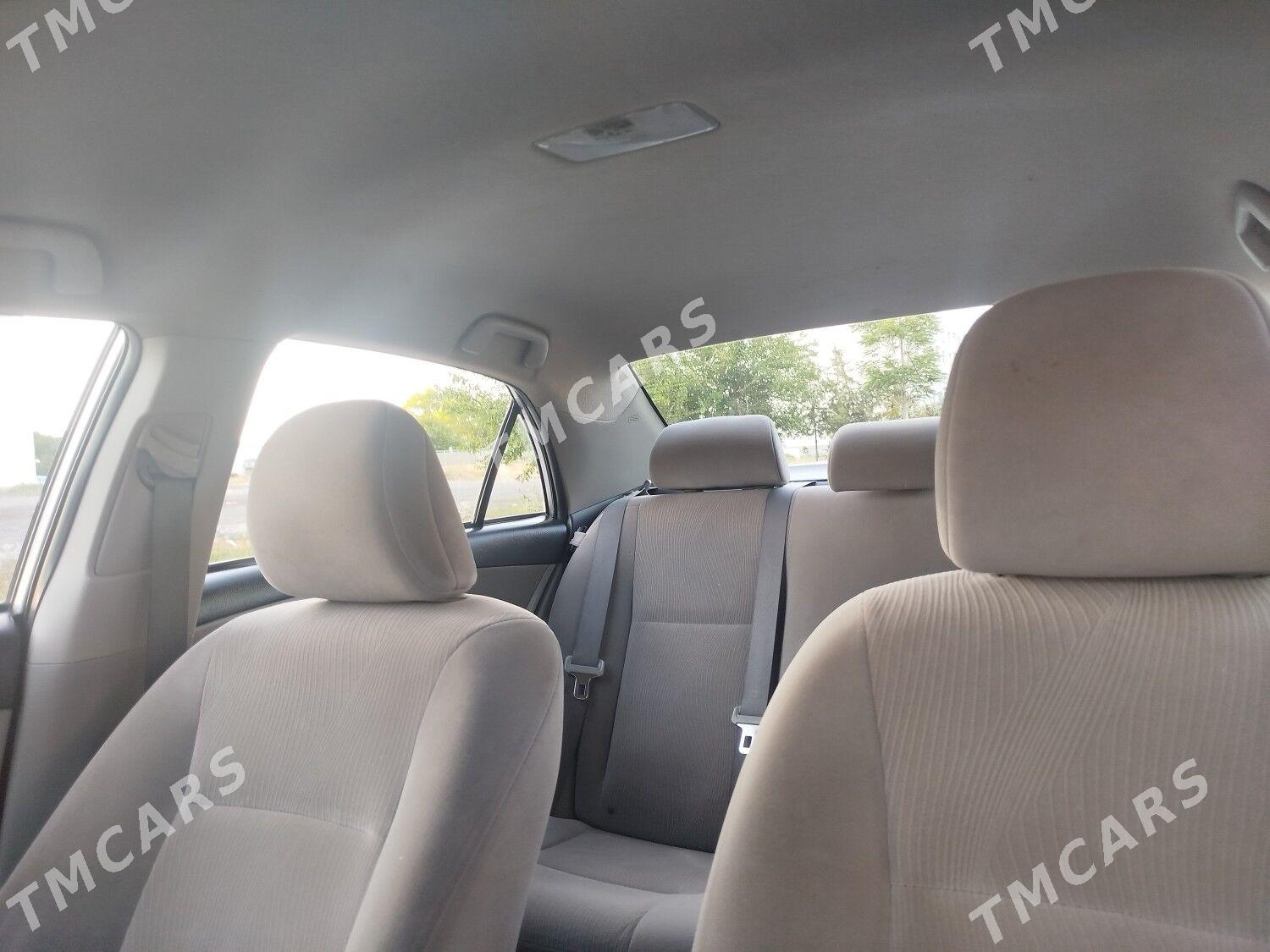 Toyota Corolla 2011 - 154 000 TMT - Aşgabat - img 2