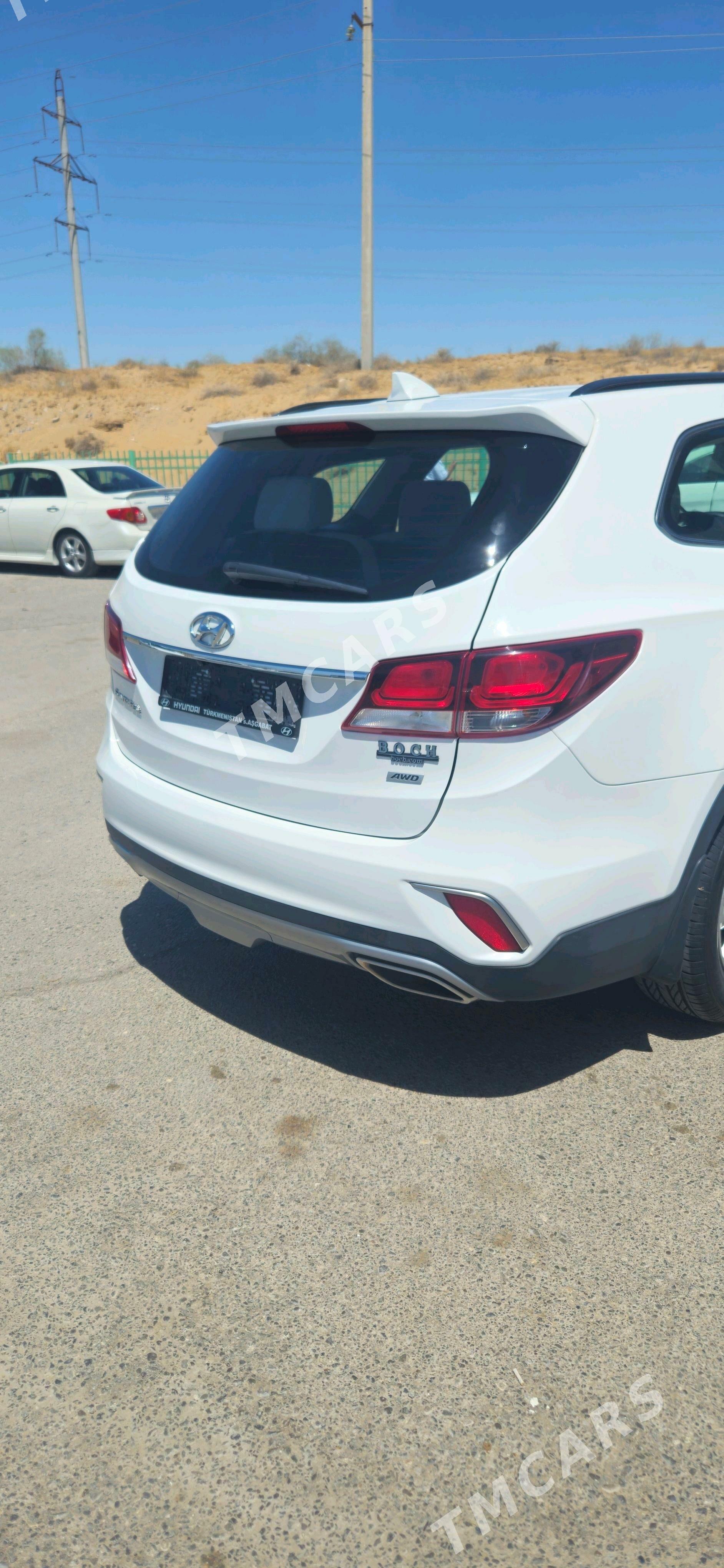 Hyundai Santa Fe 2017 - 325 000 TMT - Türkmenbaşy - img 2