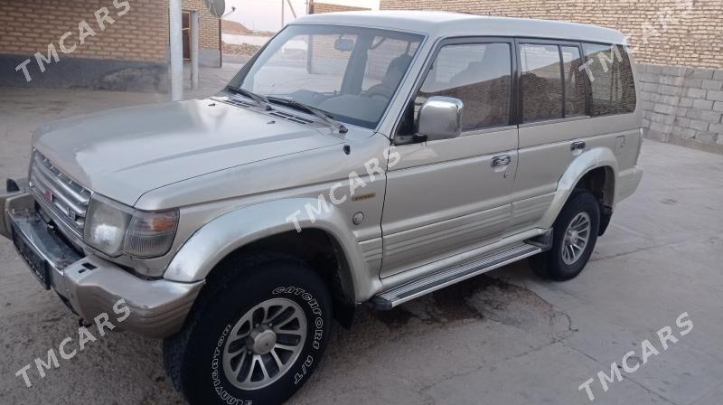 Mitsubishi Pajero 1993 - 32 000 TMT - Sarahs - img 2