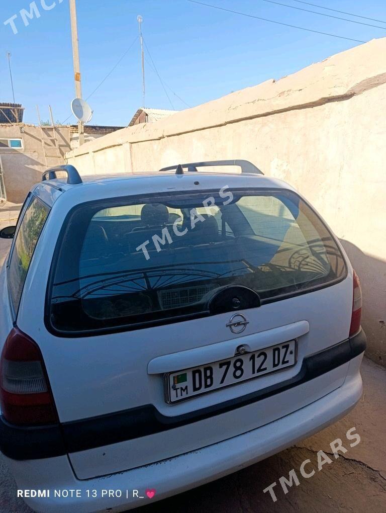 Opel Vectra 1998 - 50 000 TMT - Дашогуз - img 3