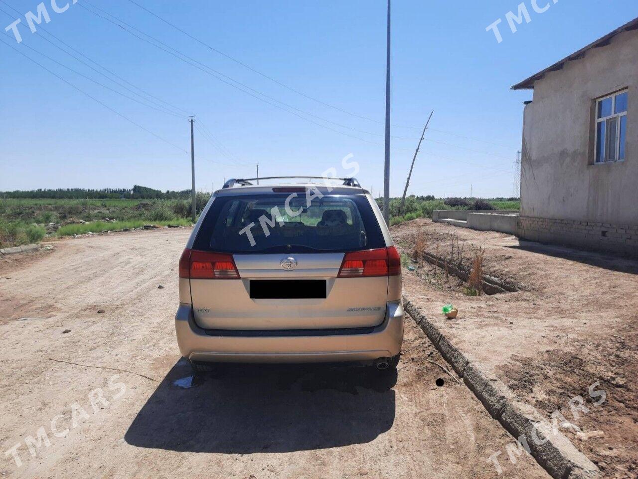 Toyota Sienna 2003 - 170 000 TMT - Şabat etr. - img 3