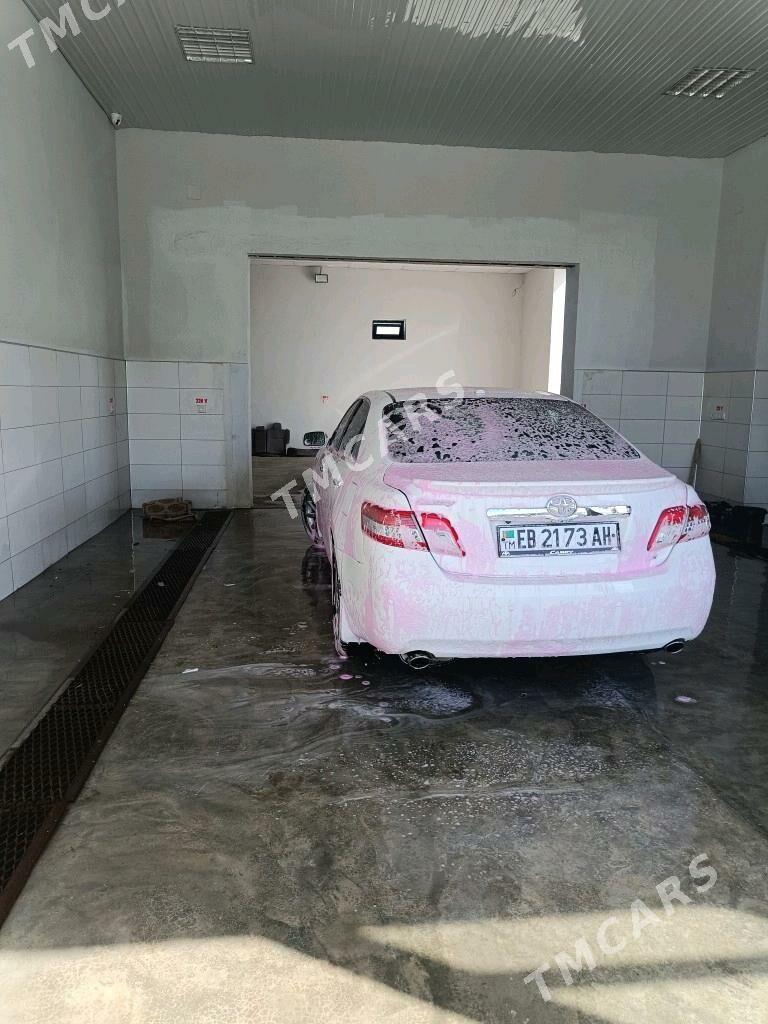 Toyota Camry 2010 - 190 000 TMT - Бабадайхан - img 5