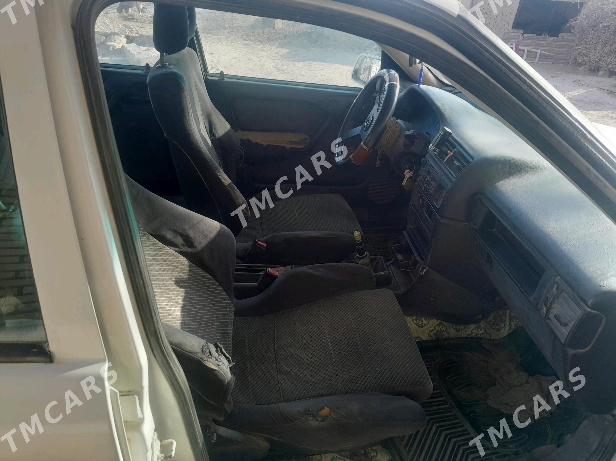 Opel Vectra 1993 - 14 000 TMT - Байрамали - img 10