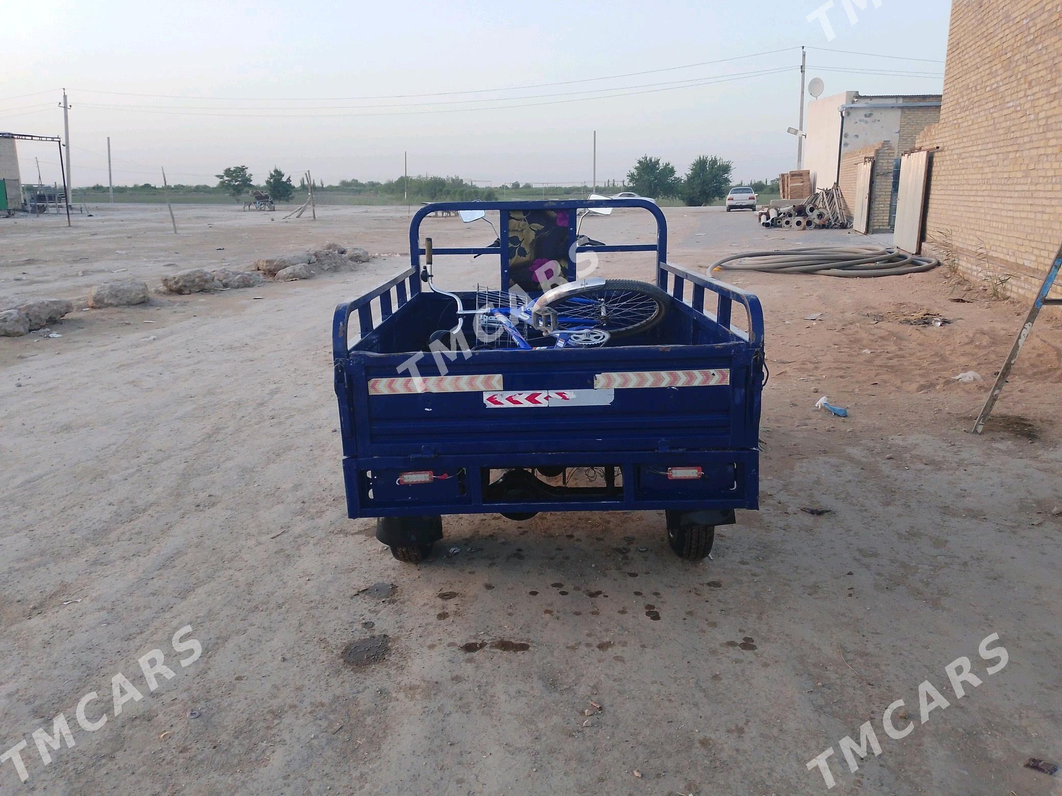 Fekon FK150-8G 2013 - 15 000 TMT - Hojambaz - img 3