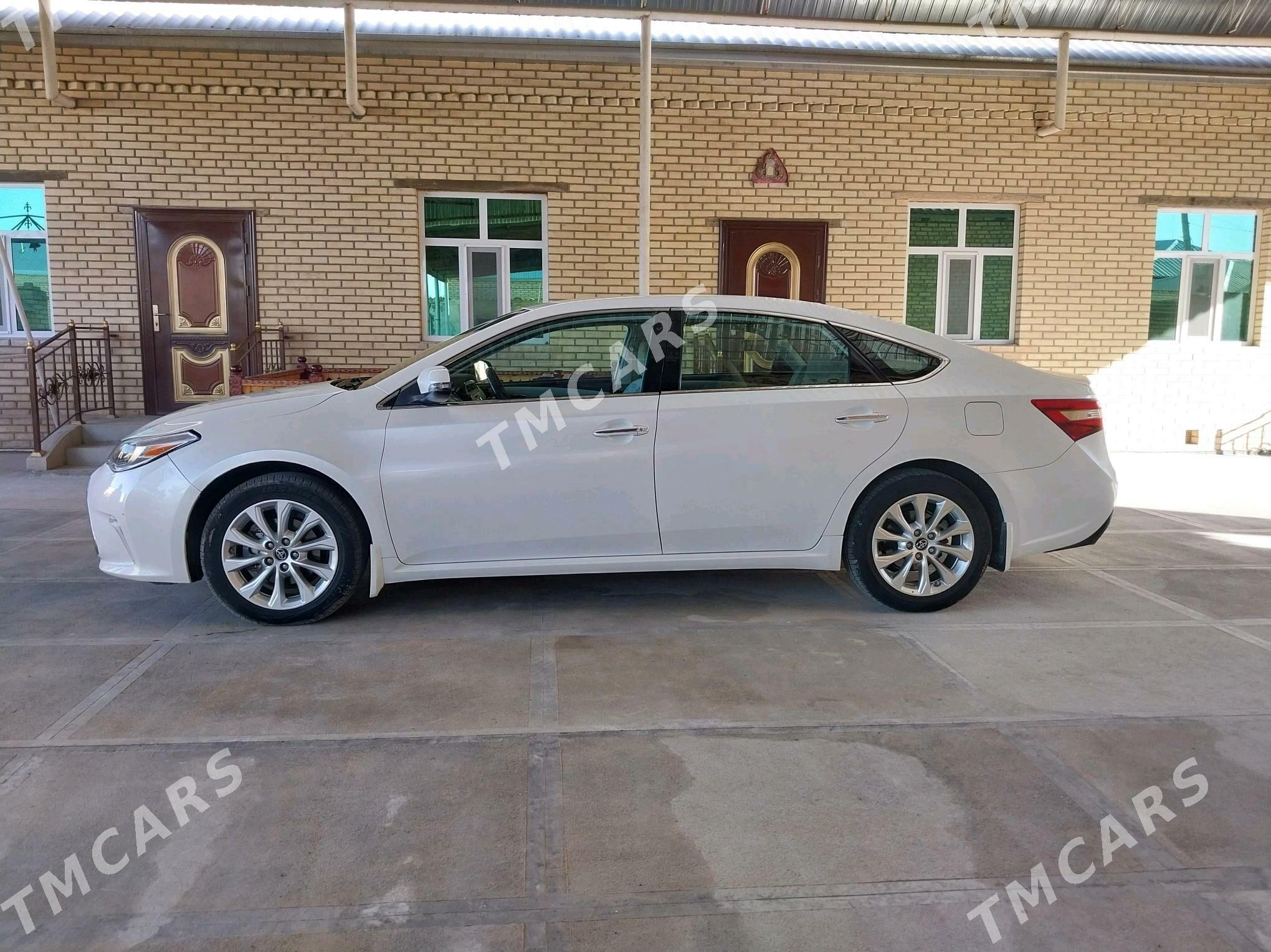 Toyota Avalon 2018 - 320 000 TMT - Мары - img 4