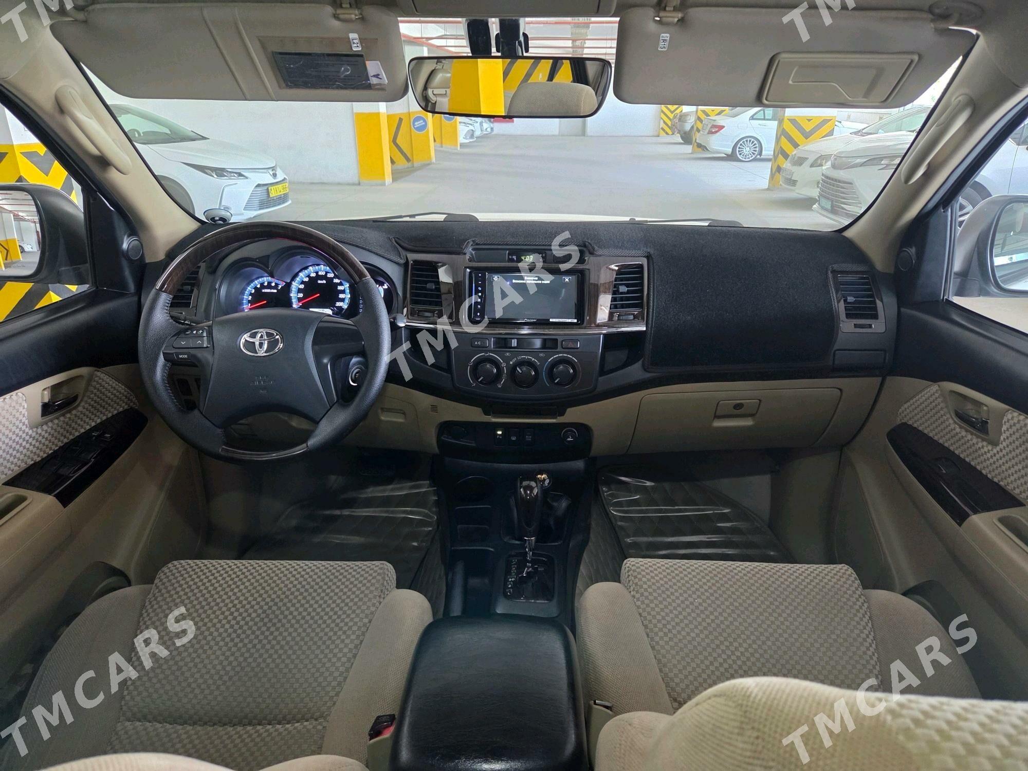 Toyota Fortuner 2014 - 390 000 TMT - 11 mkr - img 8