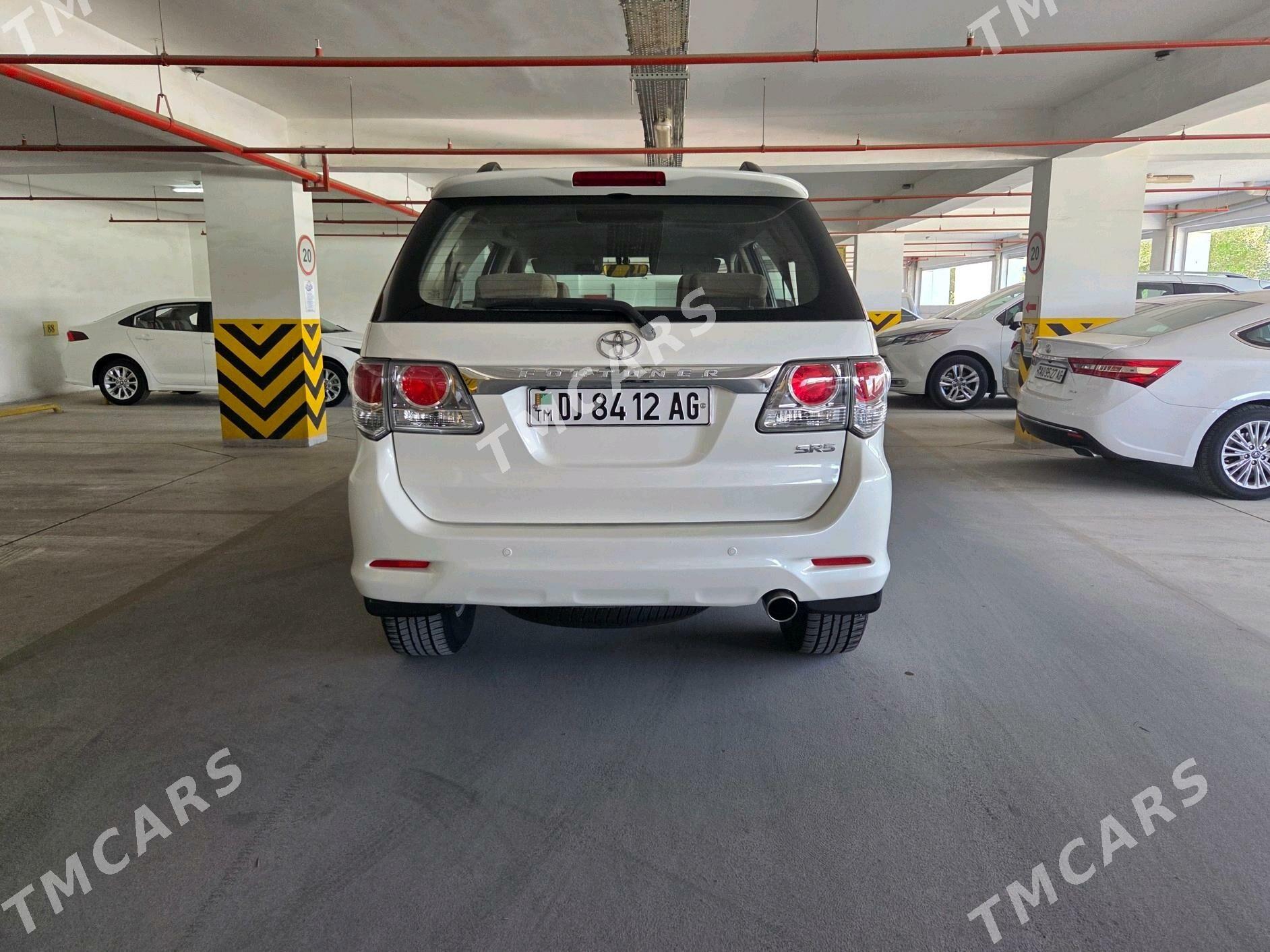 Toyota Fortuner 2014 - 390 000 TMT - 11 mkr - img 9