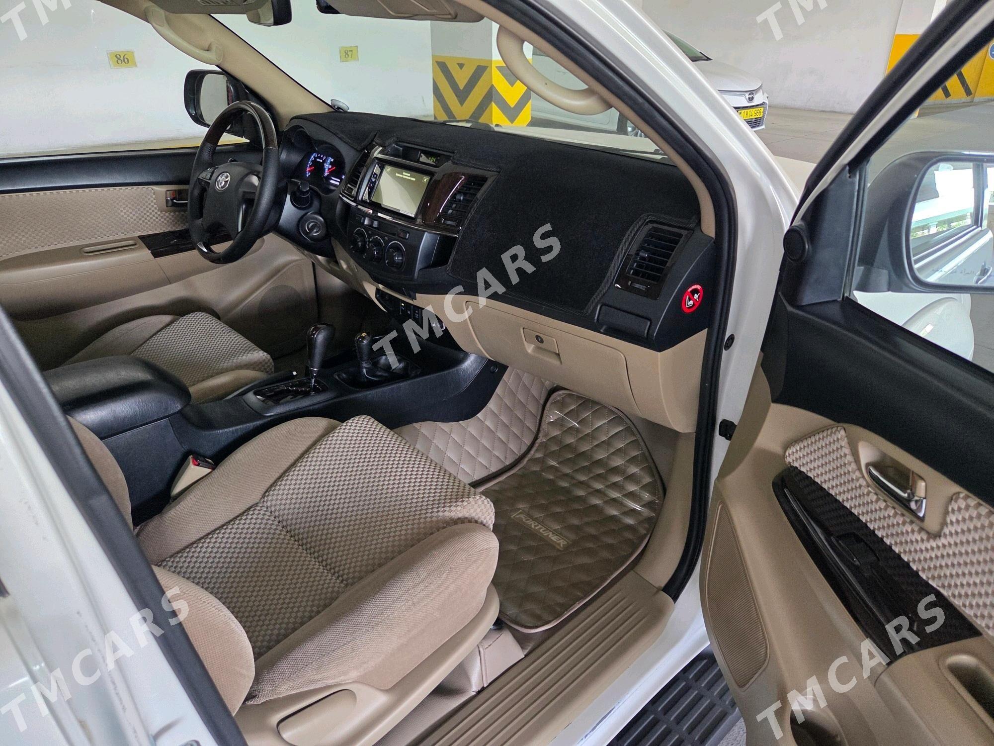Toyota Fortuner 2014 - 390 000 TMT - 11 mkr - img 10