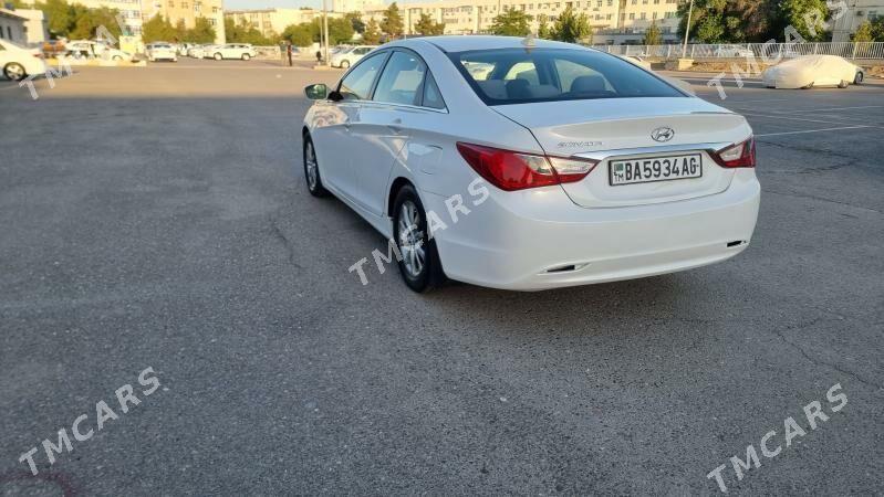 Hyundai Sonata 2010 - 132 000 TMT - Ашхабад - img 6