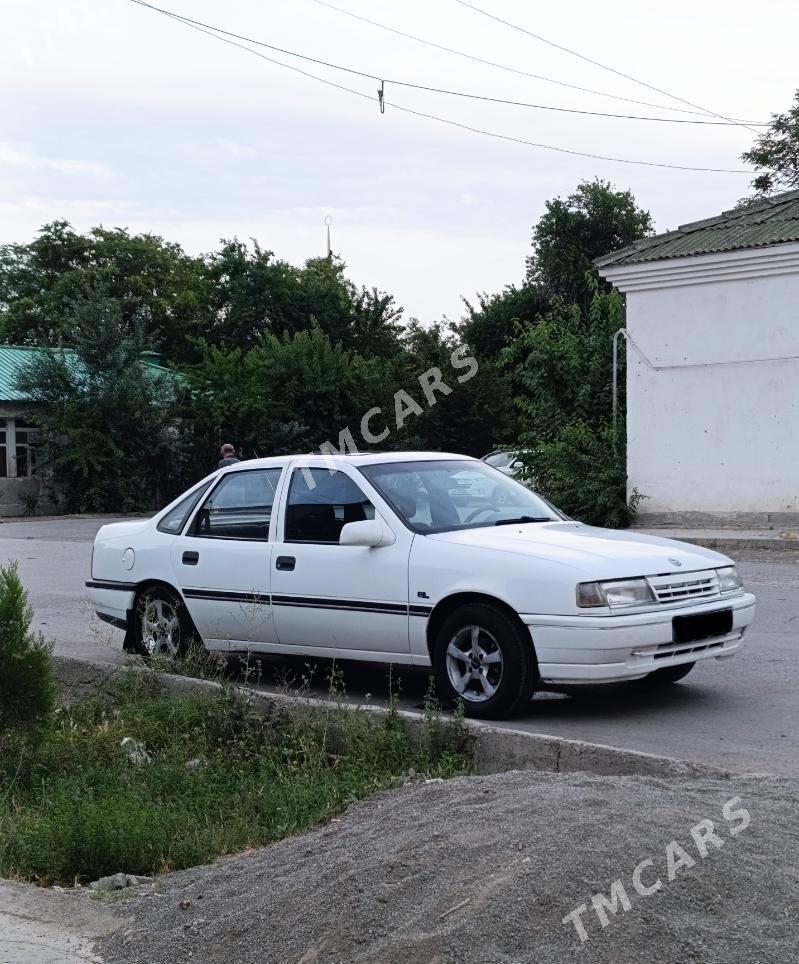 Opel Vectra 1991 - 45 000 TMT - Хитровка - img 3