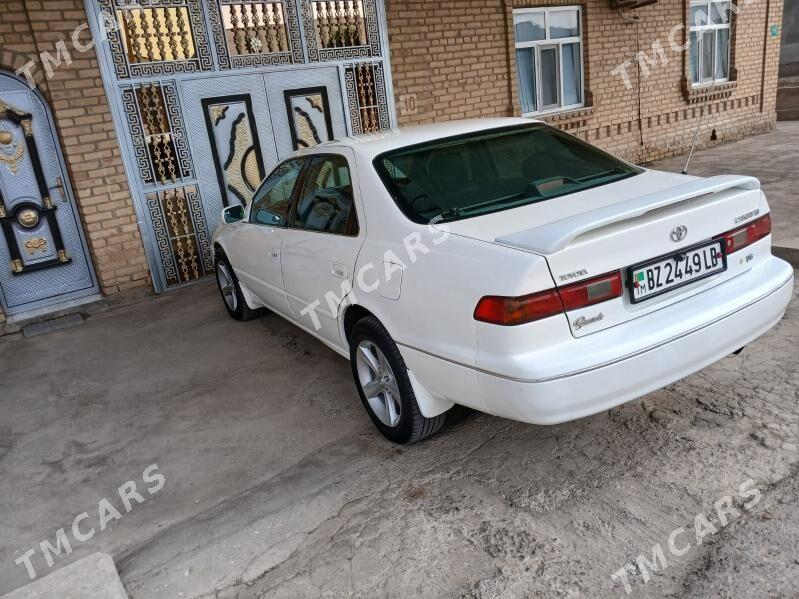 Toyota Camry 1999 - 116 000 TMT - Saýat - img 3