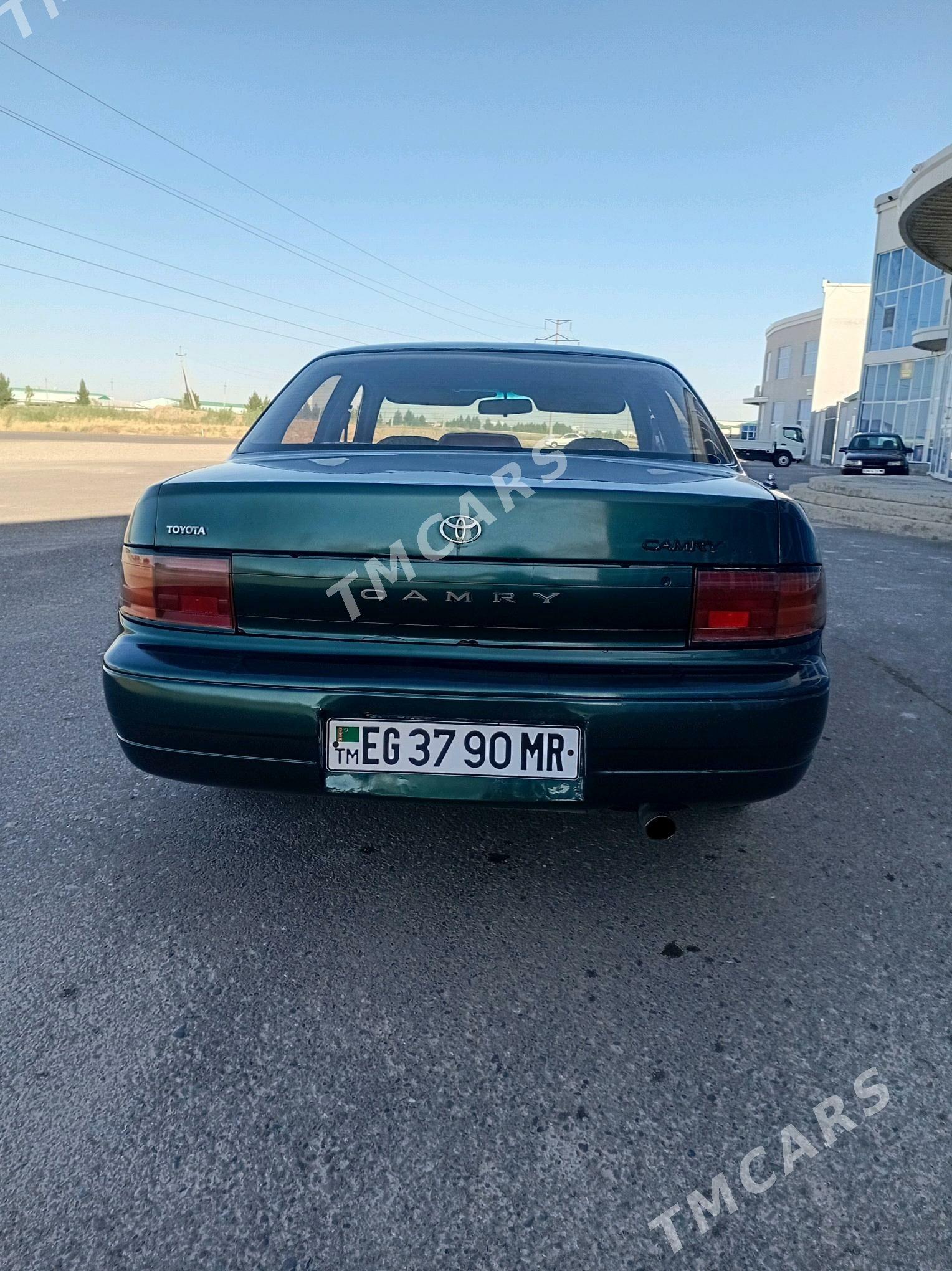 Toyota Camry 1994 - 70 000 TMT - Мары - img 3