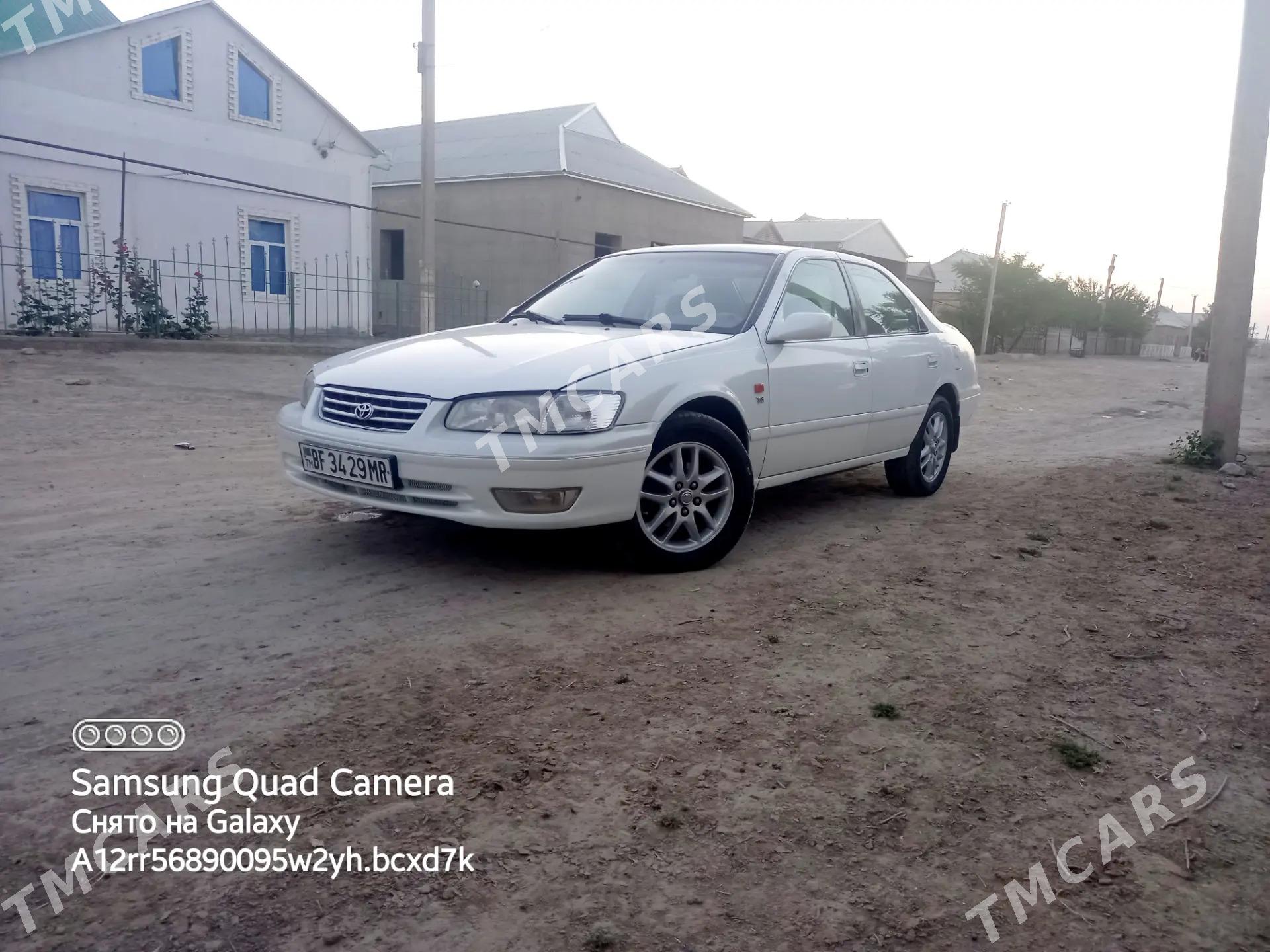 Toyota Camry 2000 - 115 000 TMT - Murgap - img 3