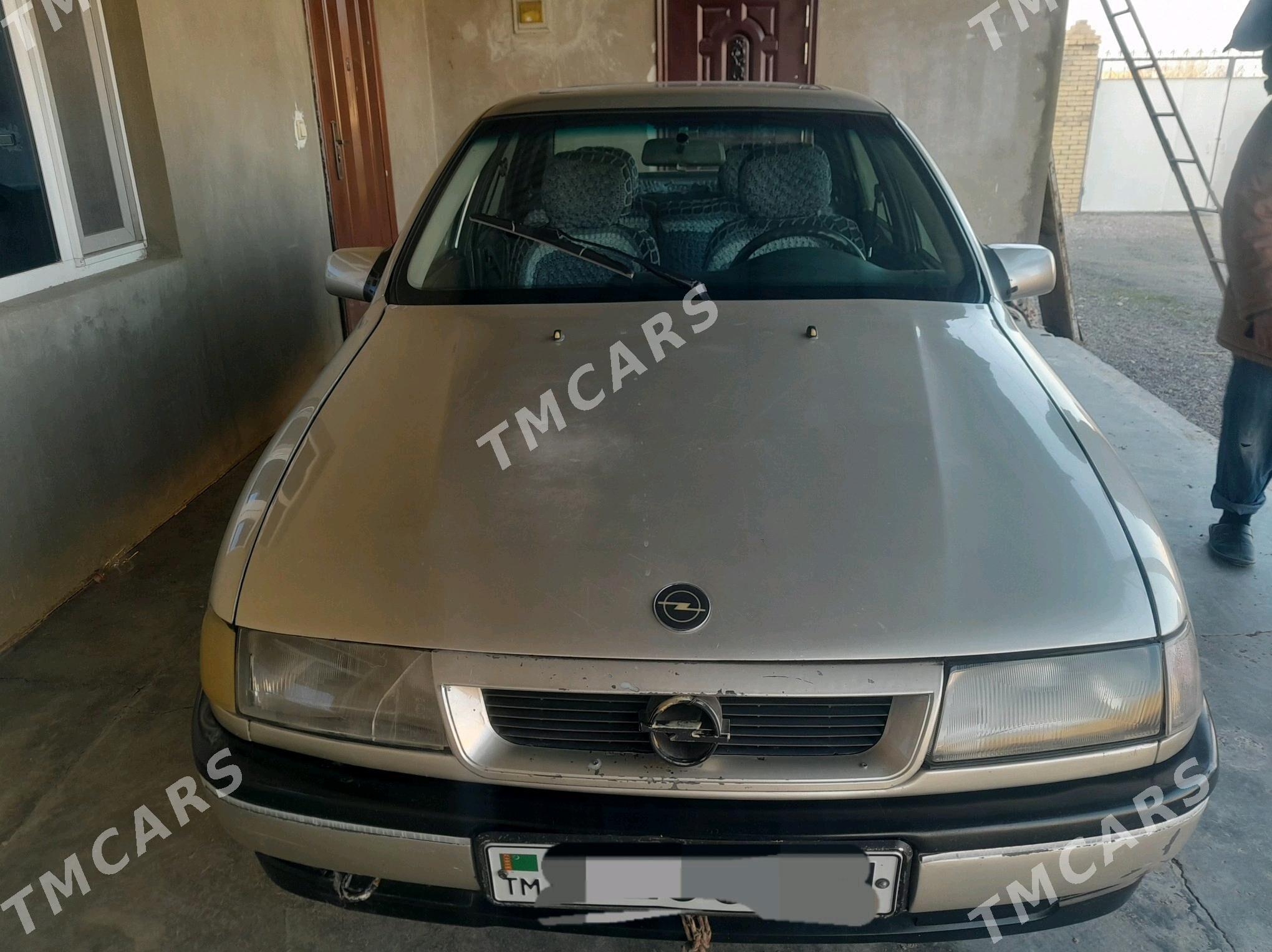 Opel Vectra 1992 - 35 000 TMT - Кака - img 2