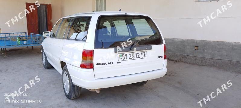 Opel Astra 1993 - 45 000 TMT - Кёнеургенч - img 3