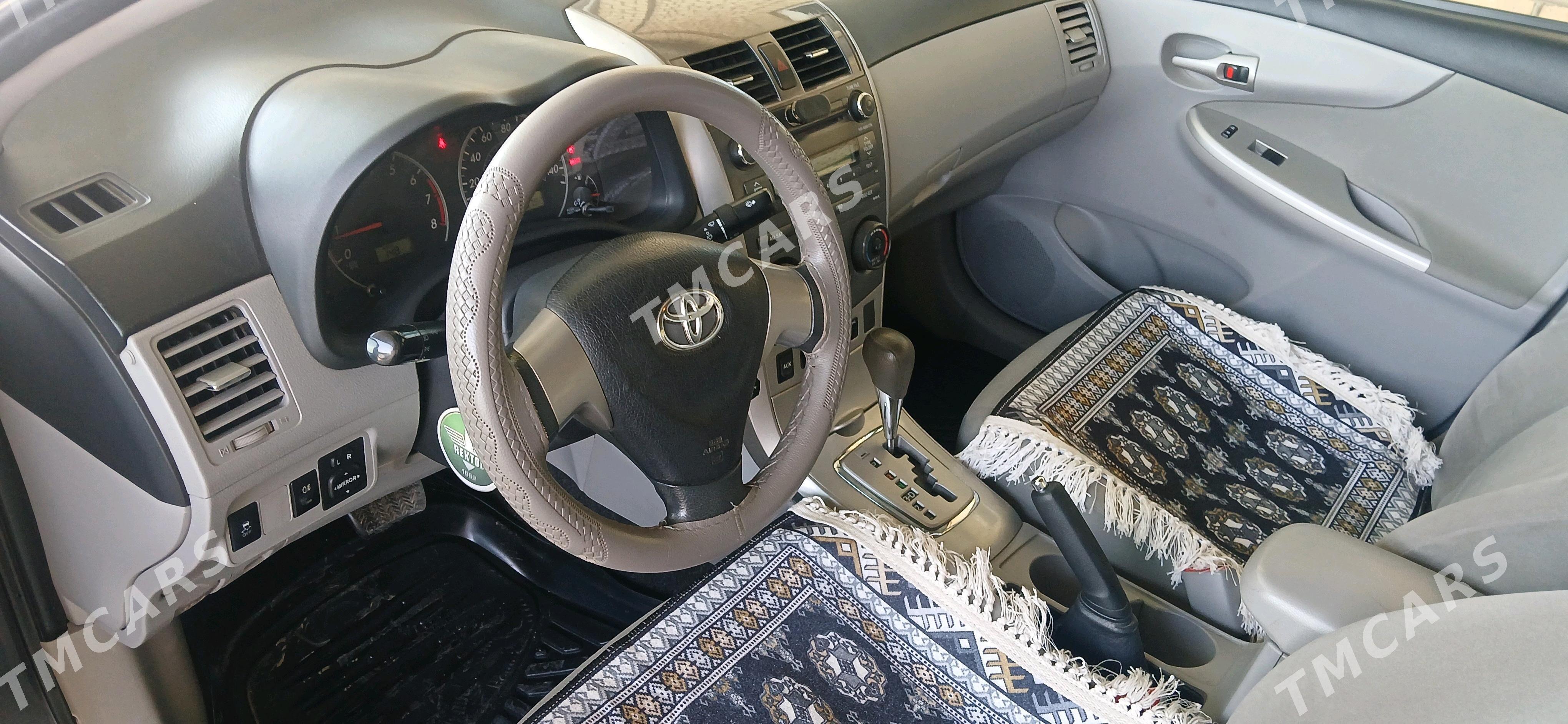 Toyota Corolla 2011 - 145 000 TMT - Мары - img 4