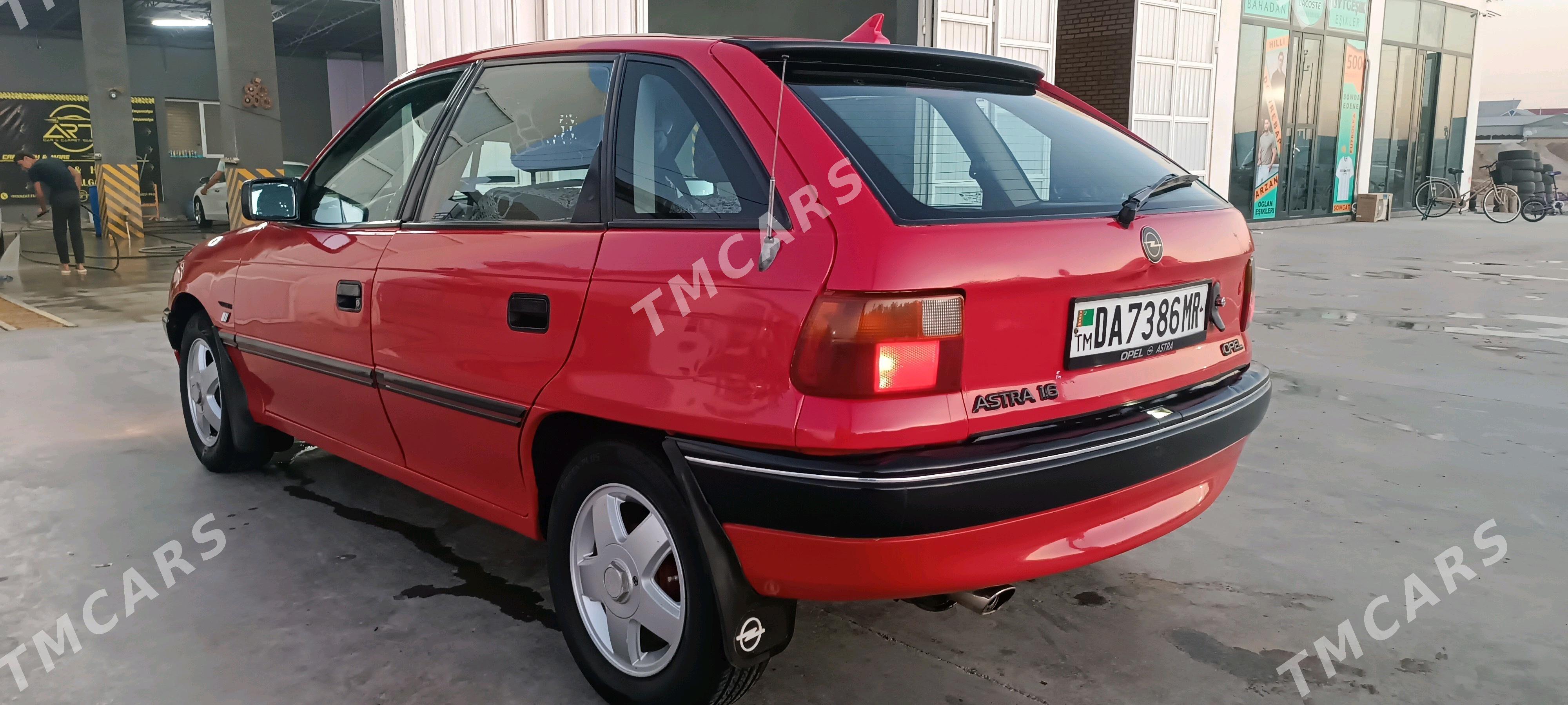 Opel Astra 1993 - 30 000 TMT - Mary - img 4