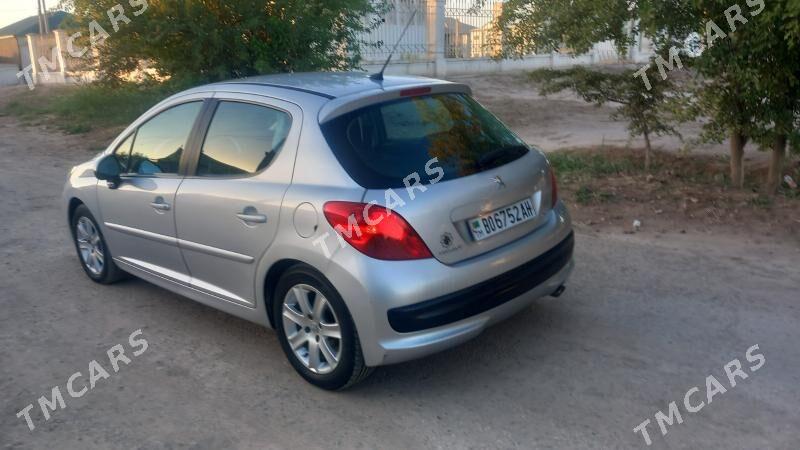 Peugeot 208 2009 - 100 000 TMT - Теджен - img 6
