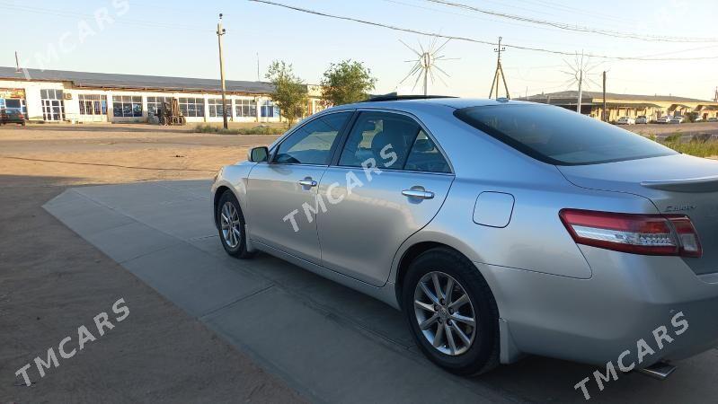 Toyota Camry 2010 - 220 000 TMT - Губадаг - img 3