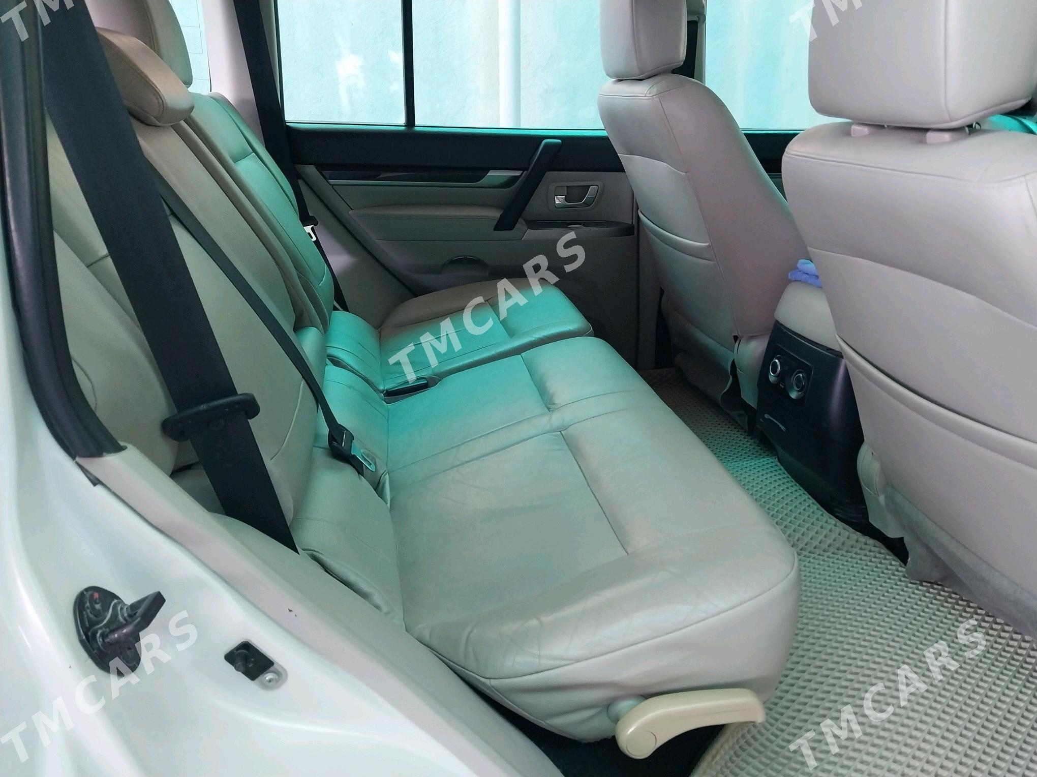 Mitsubishi Pajero 2012 - 240 000 TMT - Änew - img 9