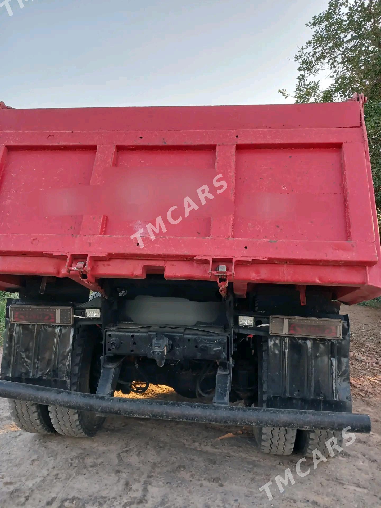 Kamaz 6520 2003 - 200 000 TMT - Дянев - img 3