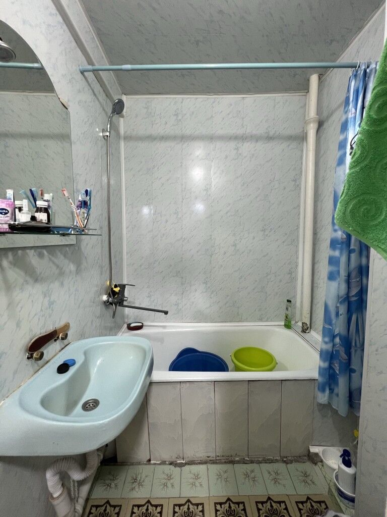 ŞEWÇENKO KÖÇE BANKYŇ GARŞYSY - Aşgabat - img 2