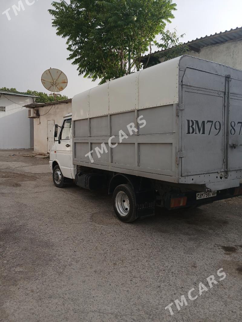 Iveco Daily 1997 - 100 000 TMT - Ак-Бугдайский этрап - img 5