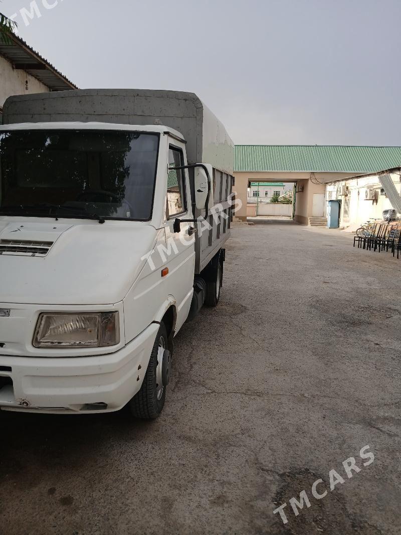 Iveco Daily 1997 - 100 000 TMT - Ак-Бугдайский этрап - img 4
