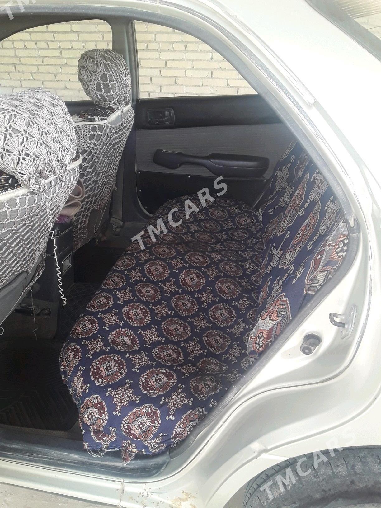 Toyota Carina 1993 - 40 000 TMT - Halaç - img 3