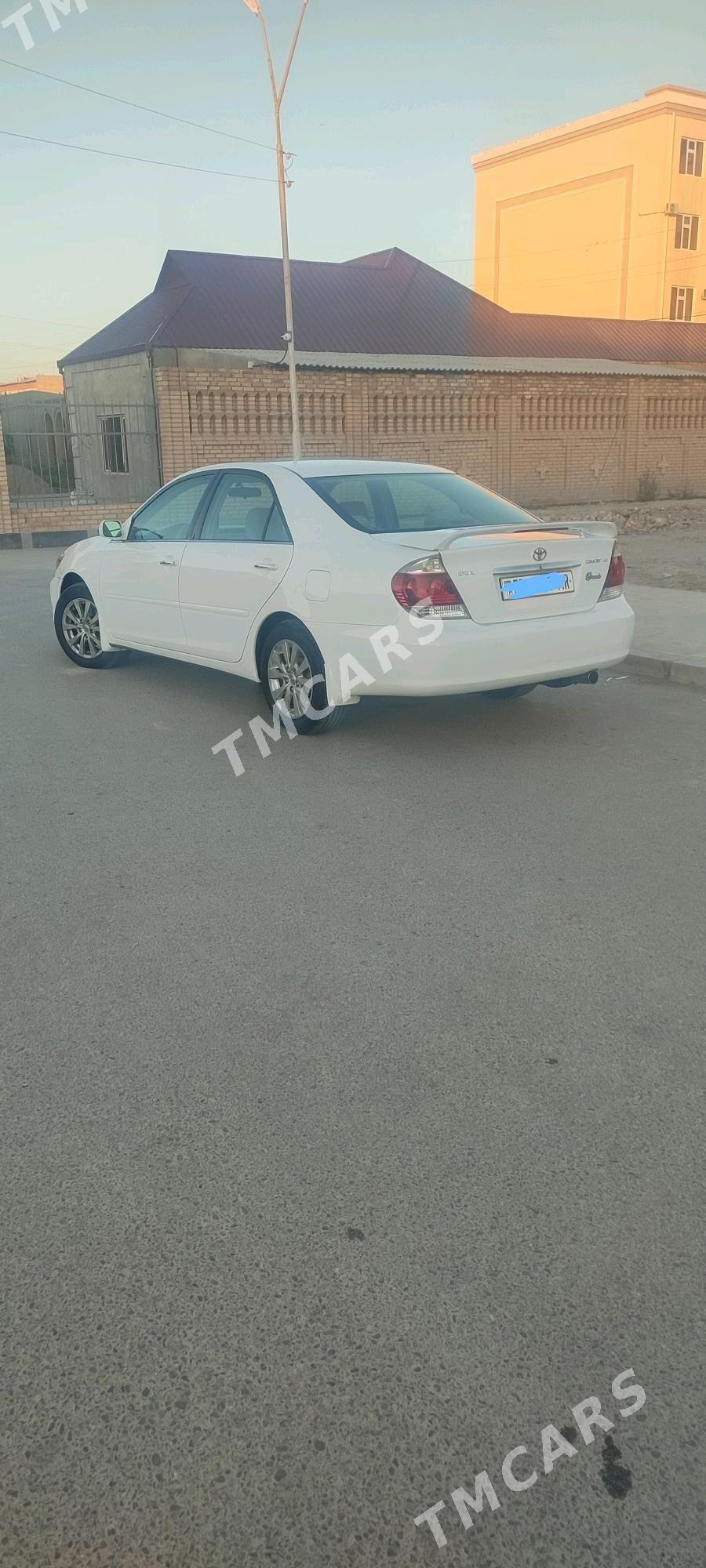 Toyota Camry 2004 - 140 000 TMT - Mary - img 5