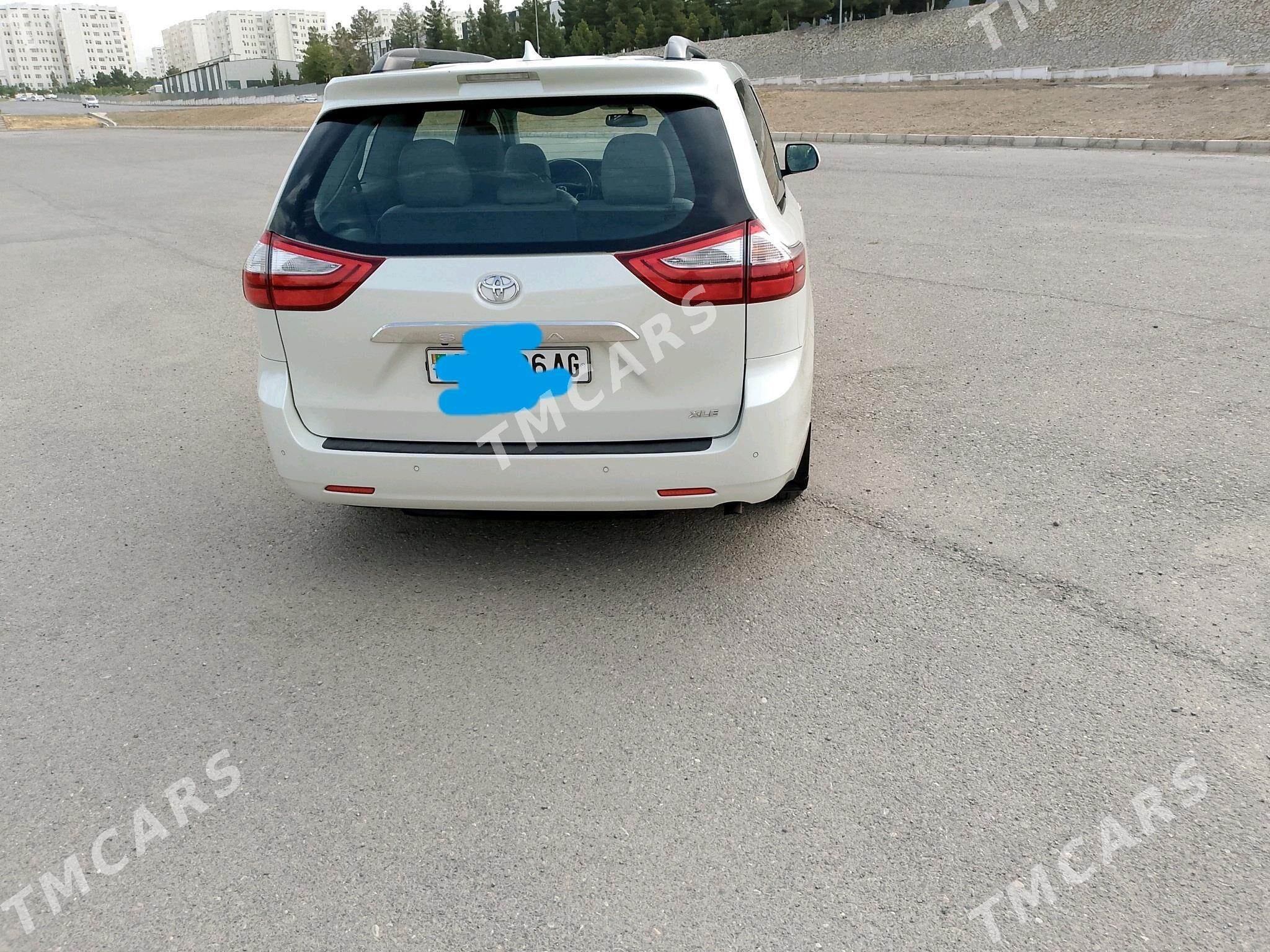 Toyota Sienna 2018 - 415 000 TMT - Parahat 7 - img 4