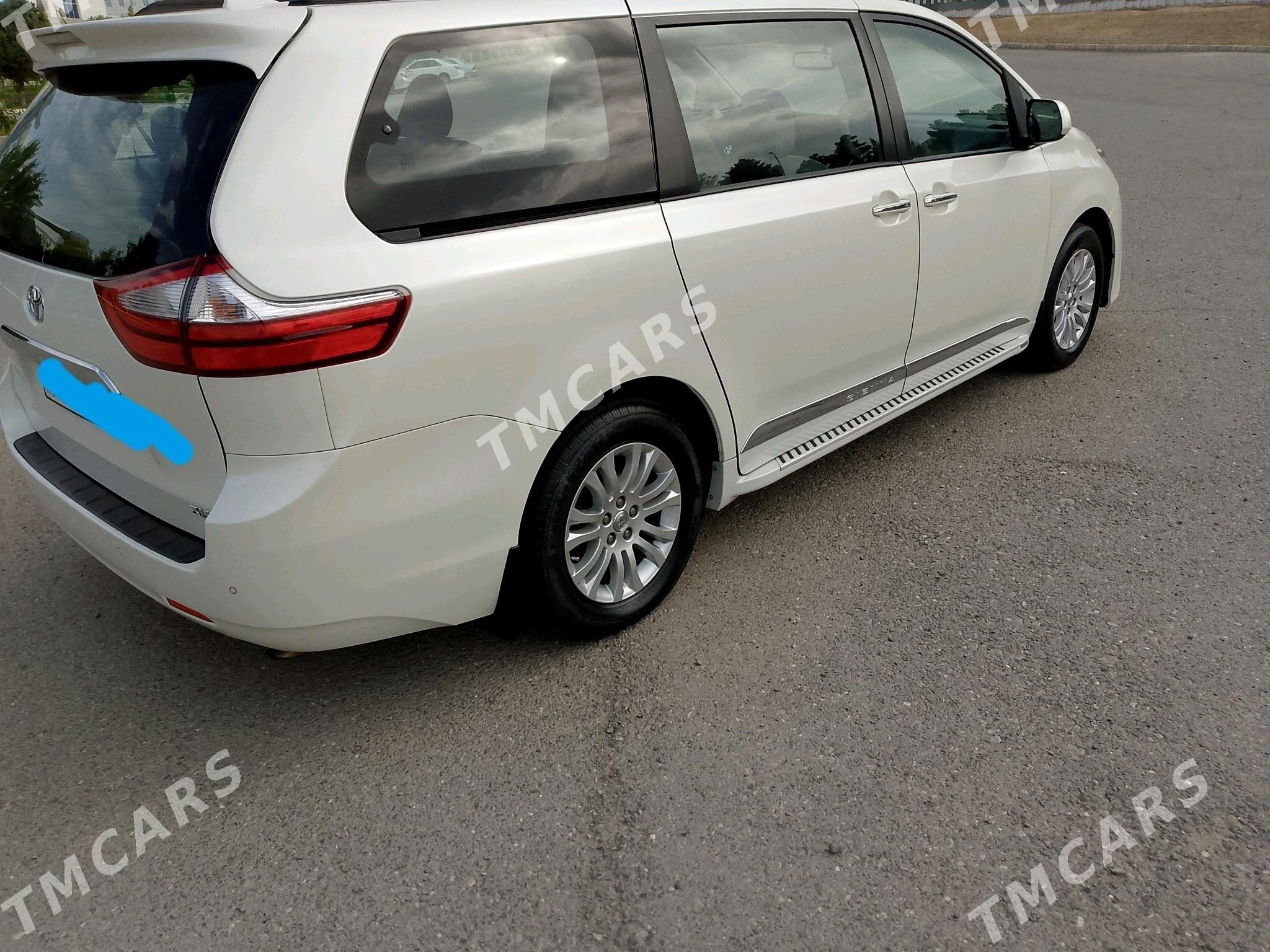 Toyota Sienna 2018 - 415 000 TMT - Parahat 7 - img 3