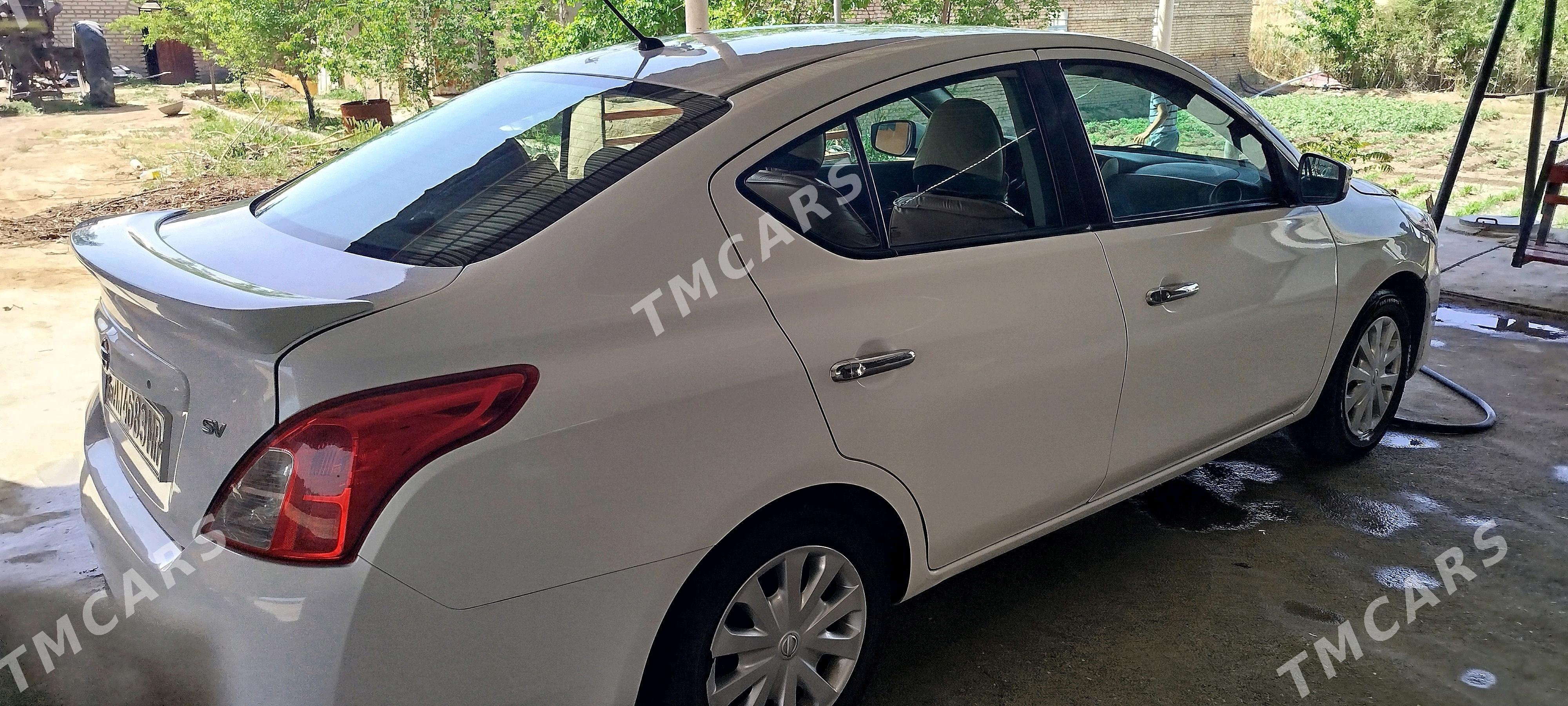 Nissan Versa 2019 - 145 000 TMT - Ёлётен - img 5