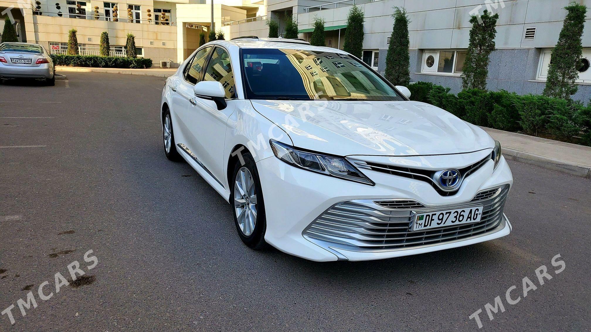 Toyota Camry 2019 - 260 000 TMT - Мары - img 4