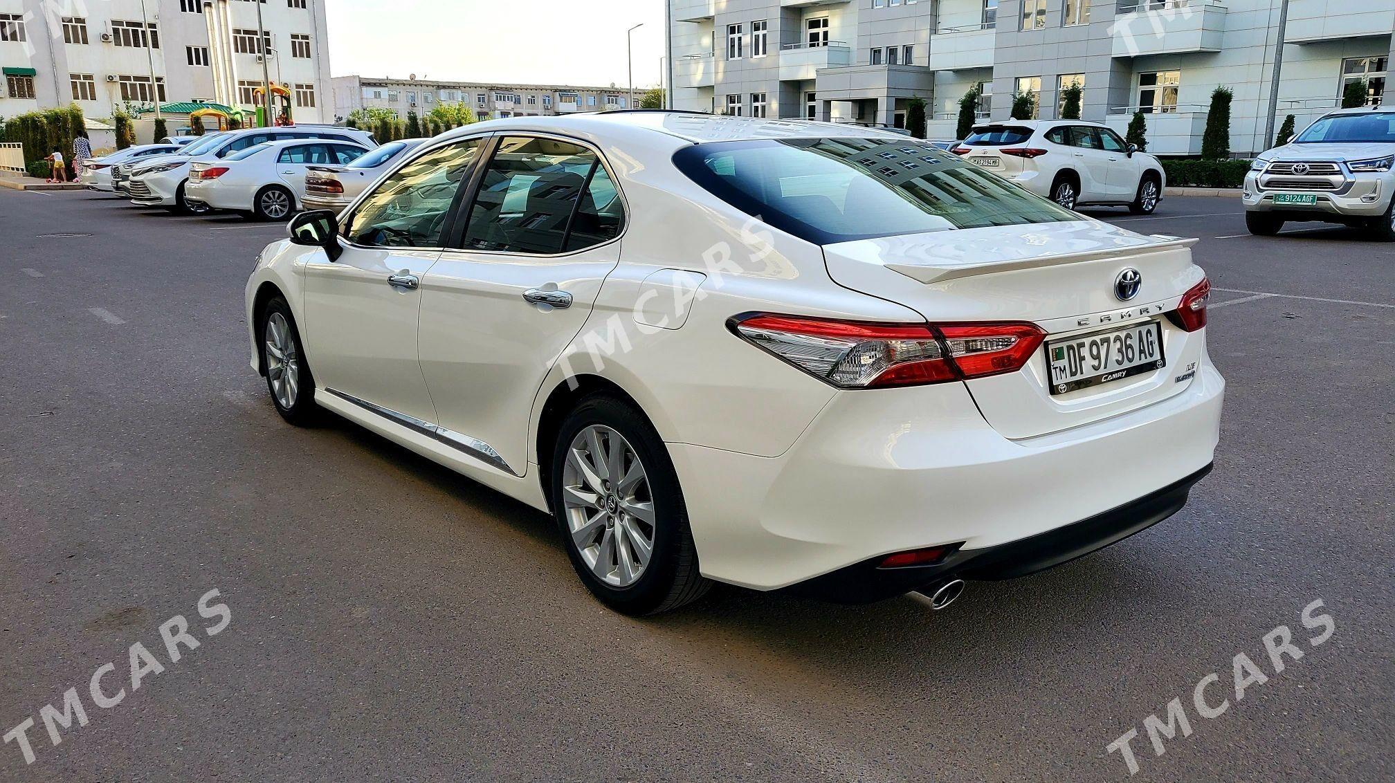 Toyota Camry 2019 - 260 000 TMT - Мары - img 5