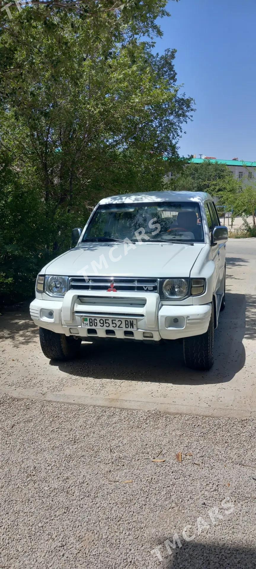 Mitsubishi Pajero 1999 - 70 000 TMT - Балканабат - img 2
