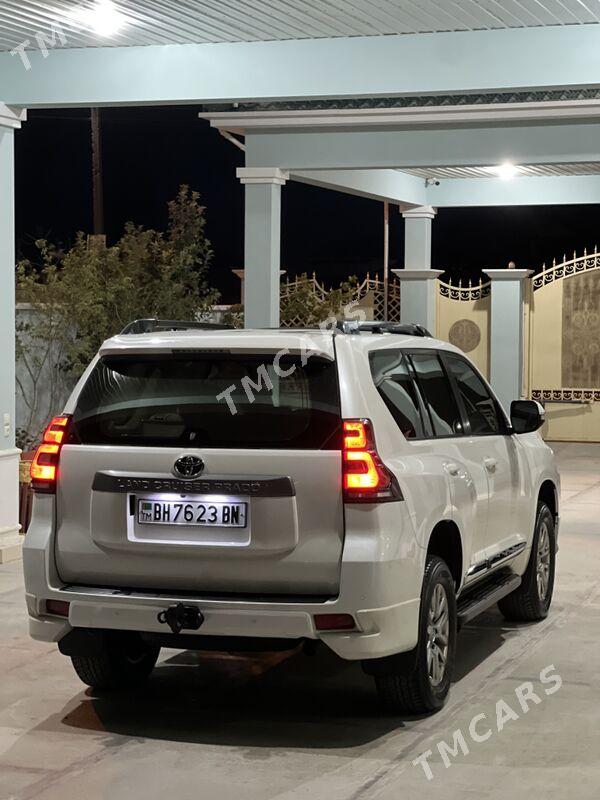 Toyota Land Cruiser Prado 2021 - 880 000 TMT - Balkanabat - img 5