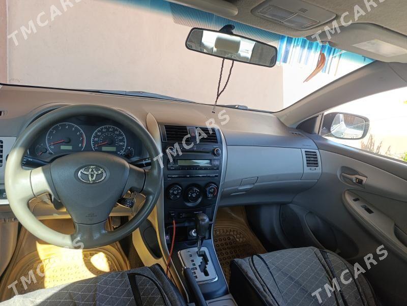 Toyota Corolla 2010 - 135 000 TMT - Дашогуз - img 6