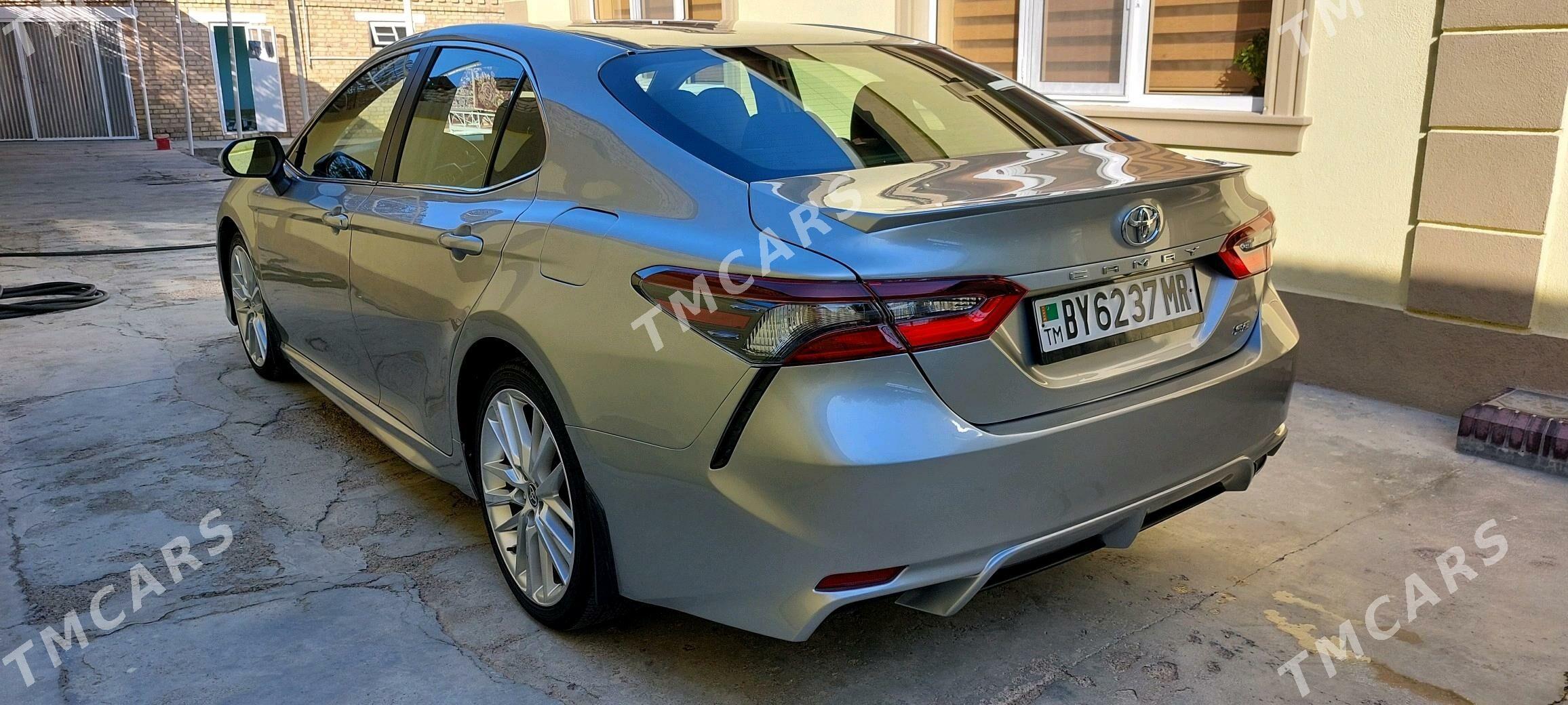 Toyota Camry 2022 - 290 000 TMT - Байрамали - img 4