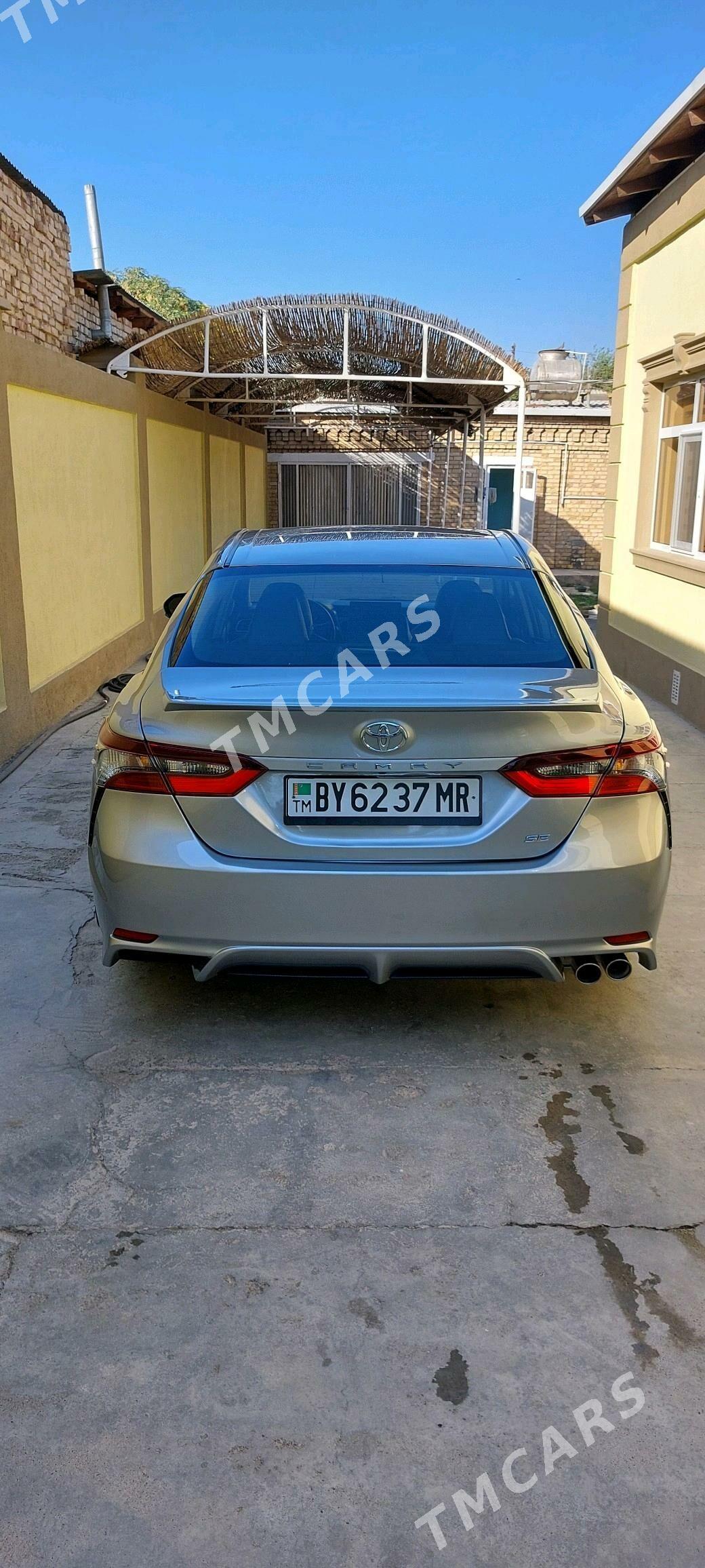 Toyota Camry 2022 - 290 000 TMT - Байрамали - img 6
