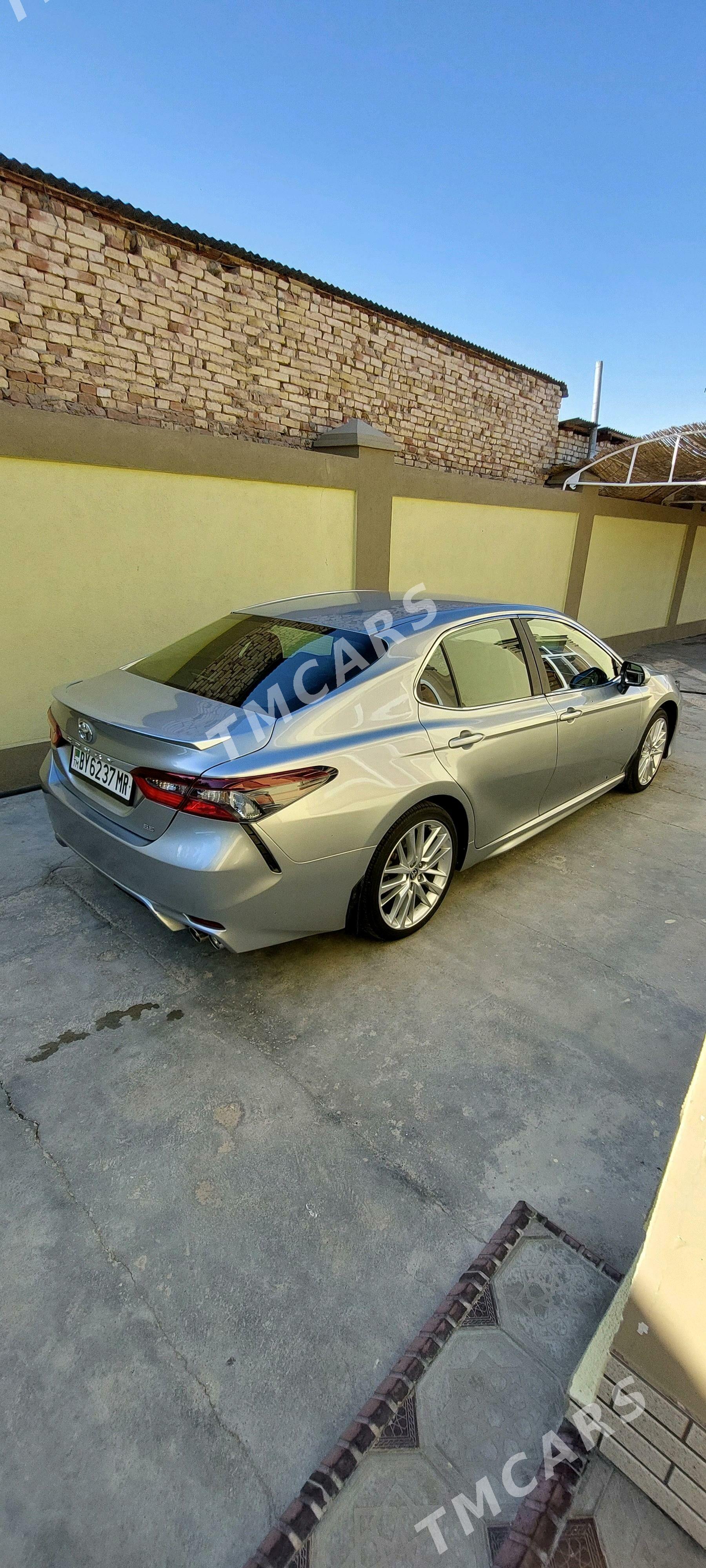 Toyota Camry 2022 - 290 000 TMT - Байрамали - img 7
