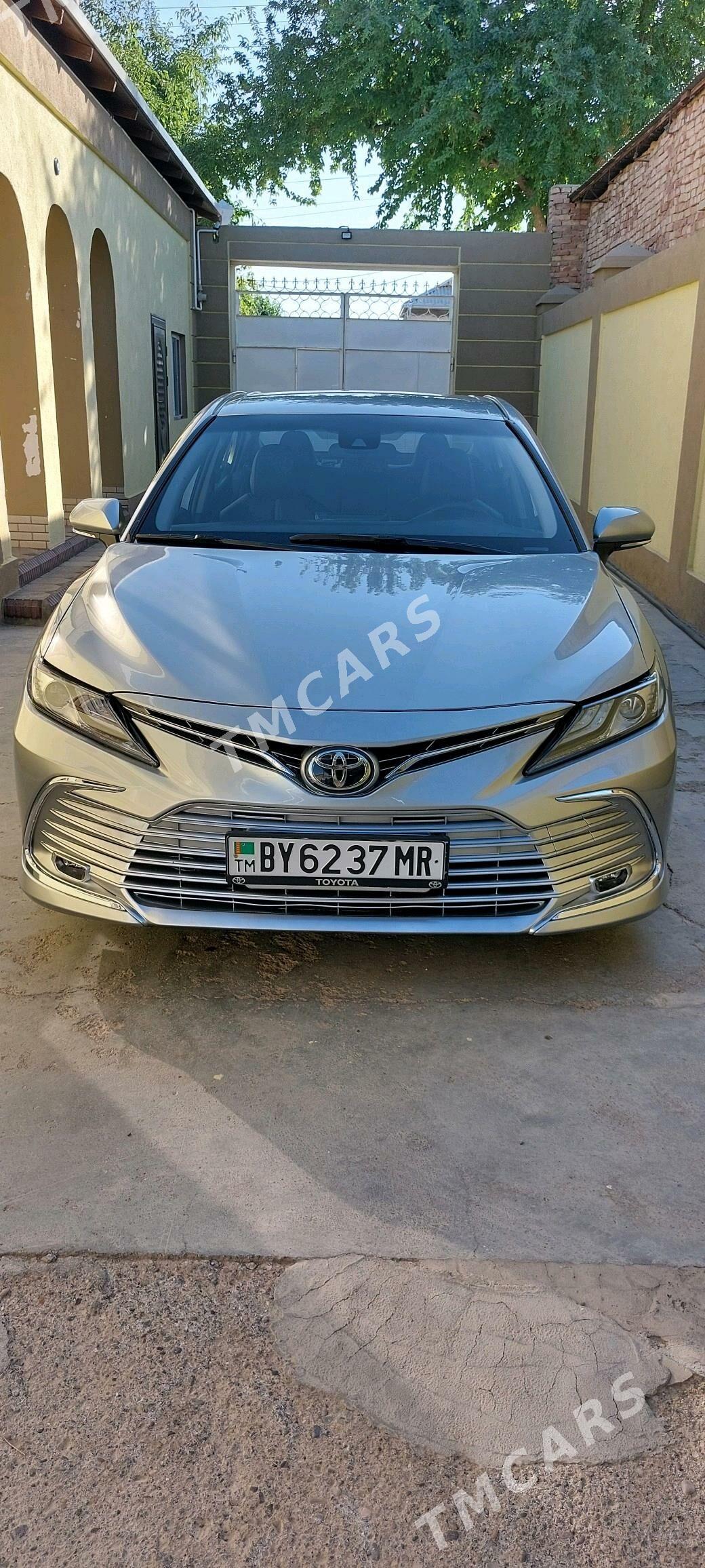 Toyota Camry 2022 - 290 000 TMT - Байрамали - img 8