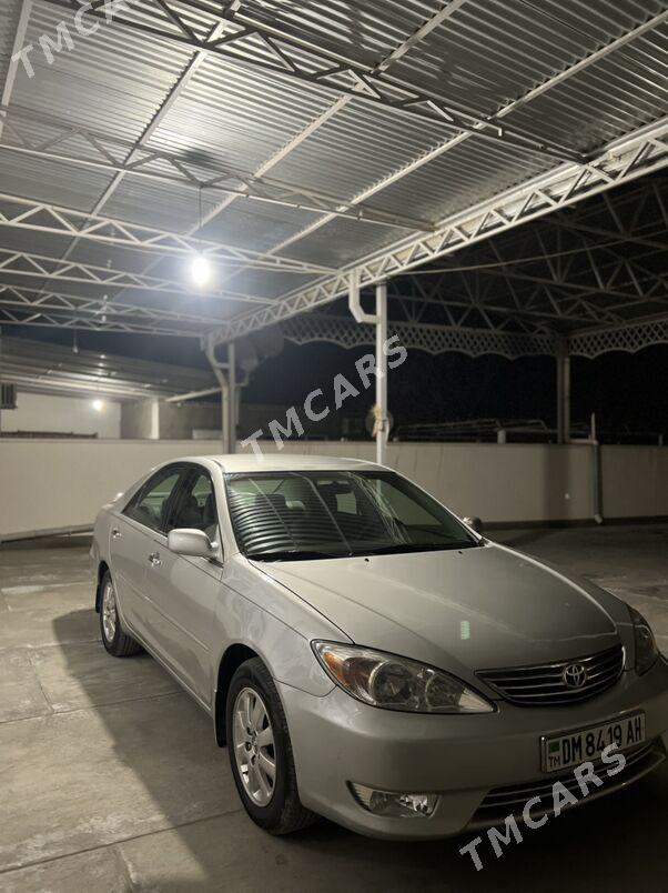 Toyota Camry 2004 - 160 000 TMT - Kaka - img 4