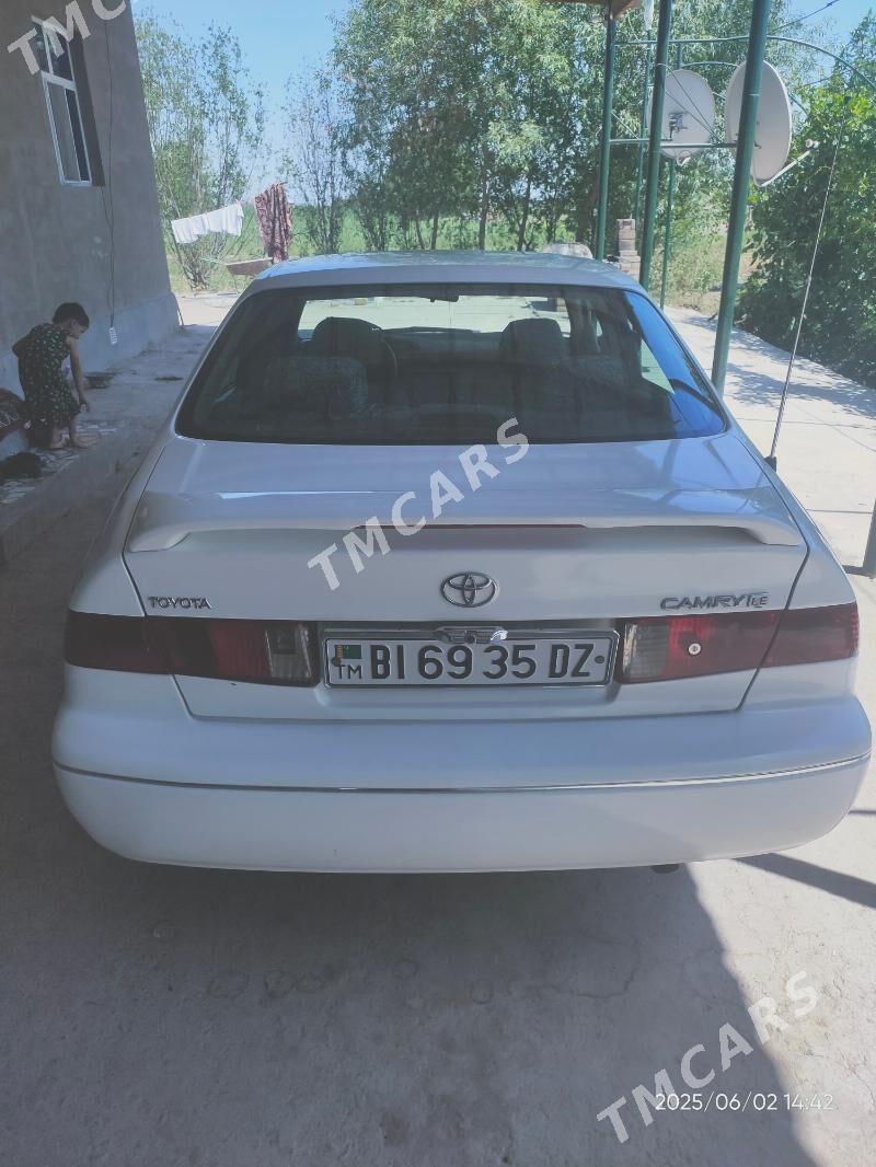 Toyota Camry 2000 - 130 000 TMT - Köneürgenç - img 3