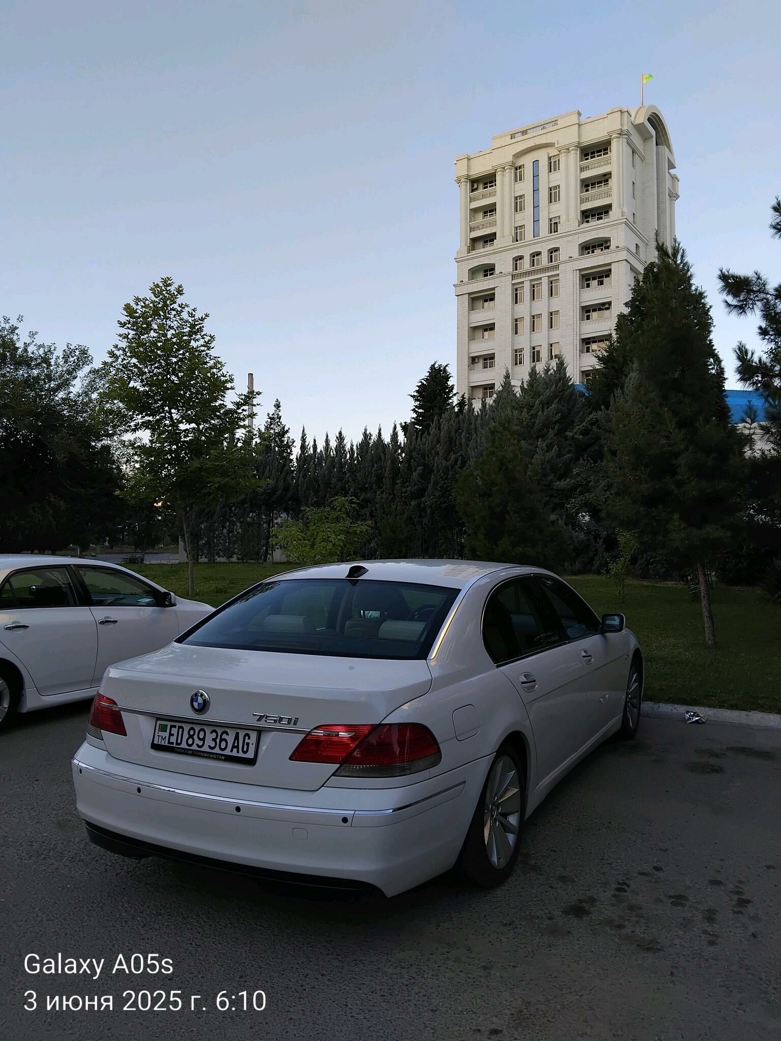 BMW 7 Series 2005 - 107 000 TMT - Айтакова (ул. Огузхана) - img 4