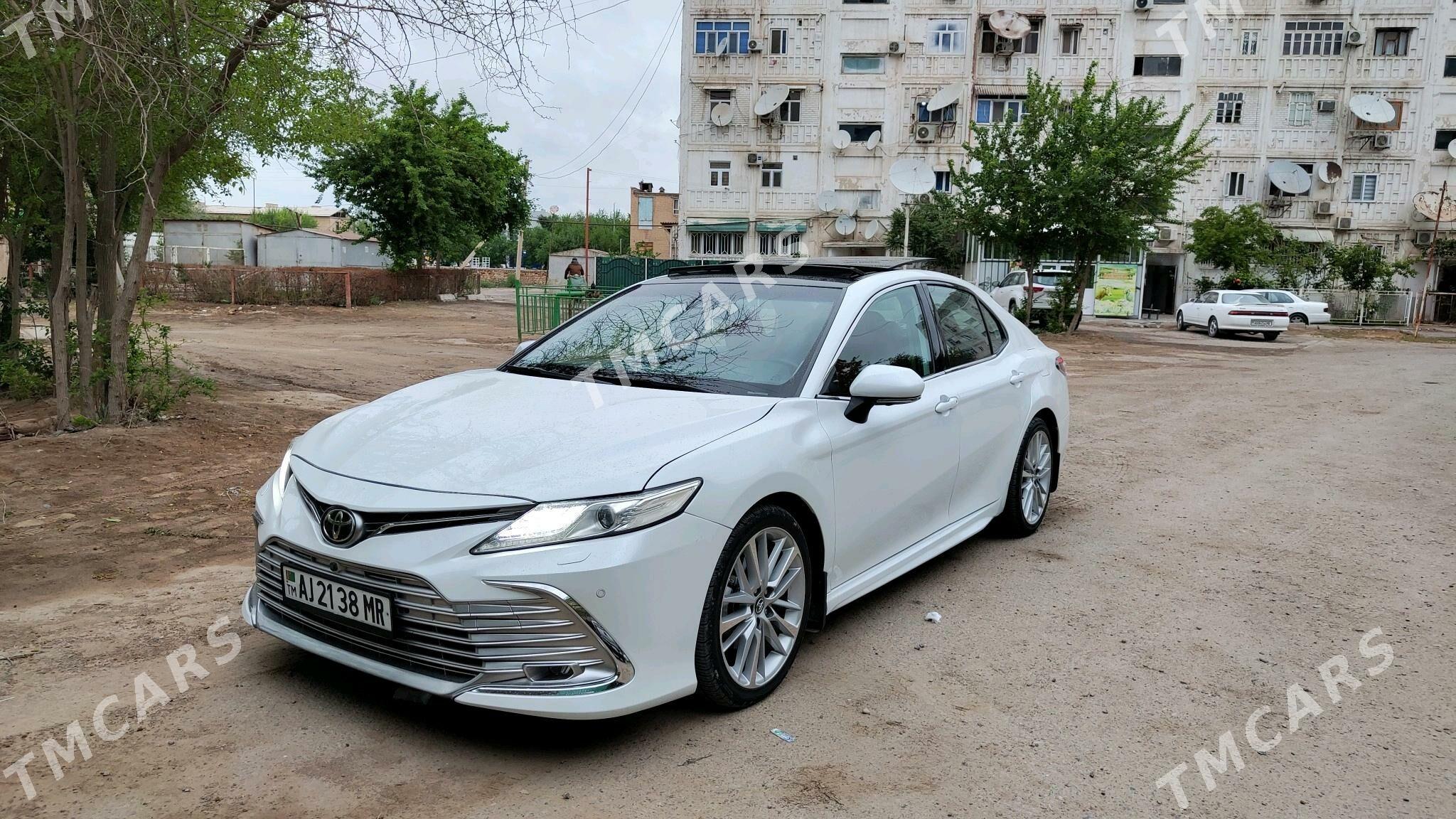 Toyota Camry 2019 - 345 000 TMT - Мары - img 4