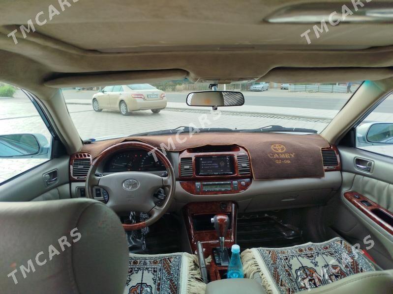 Toyota Camry 2005 - 220 000 TMT - Мары - img 3