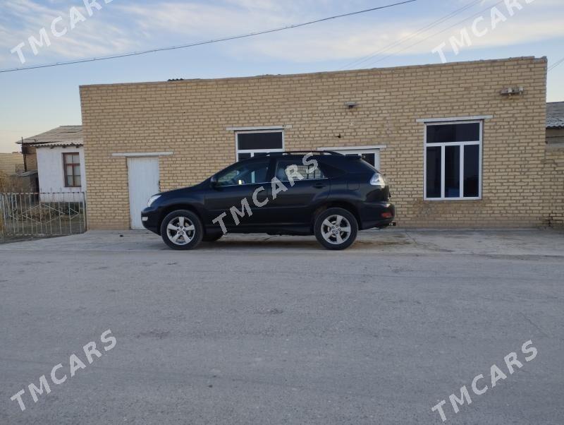 Lexus RX 330 2005 - 230 000 TMT - Гарабекевюл - img 1