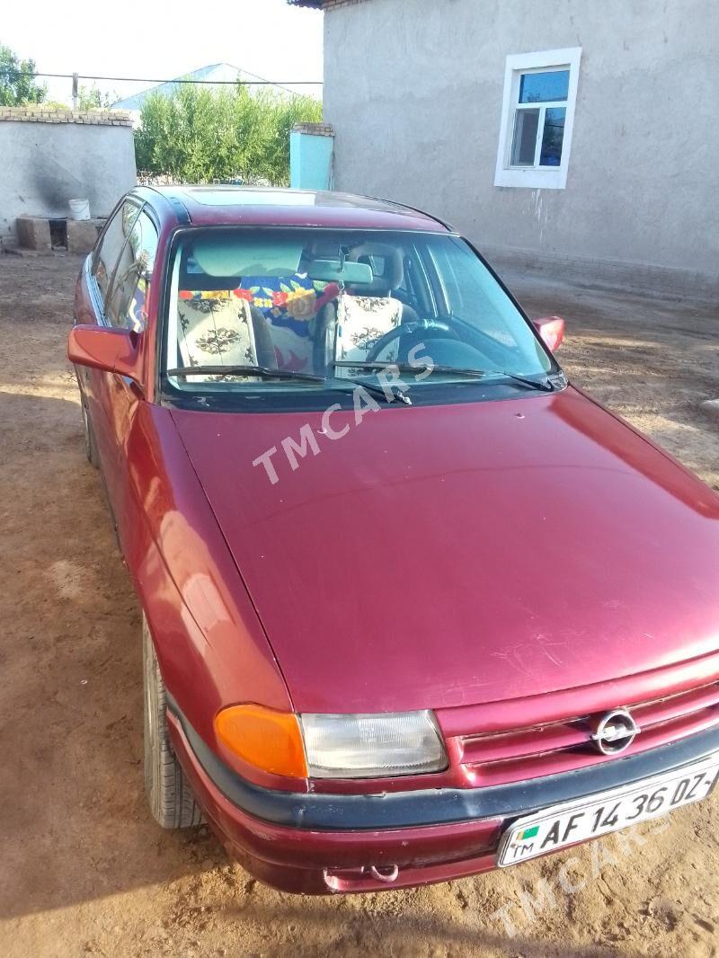 Opel Astra 1993 - 30 000 TMT - Şabat etr. - img 2